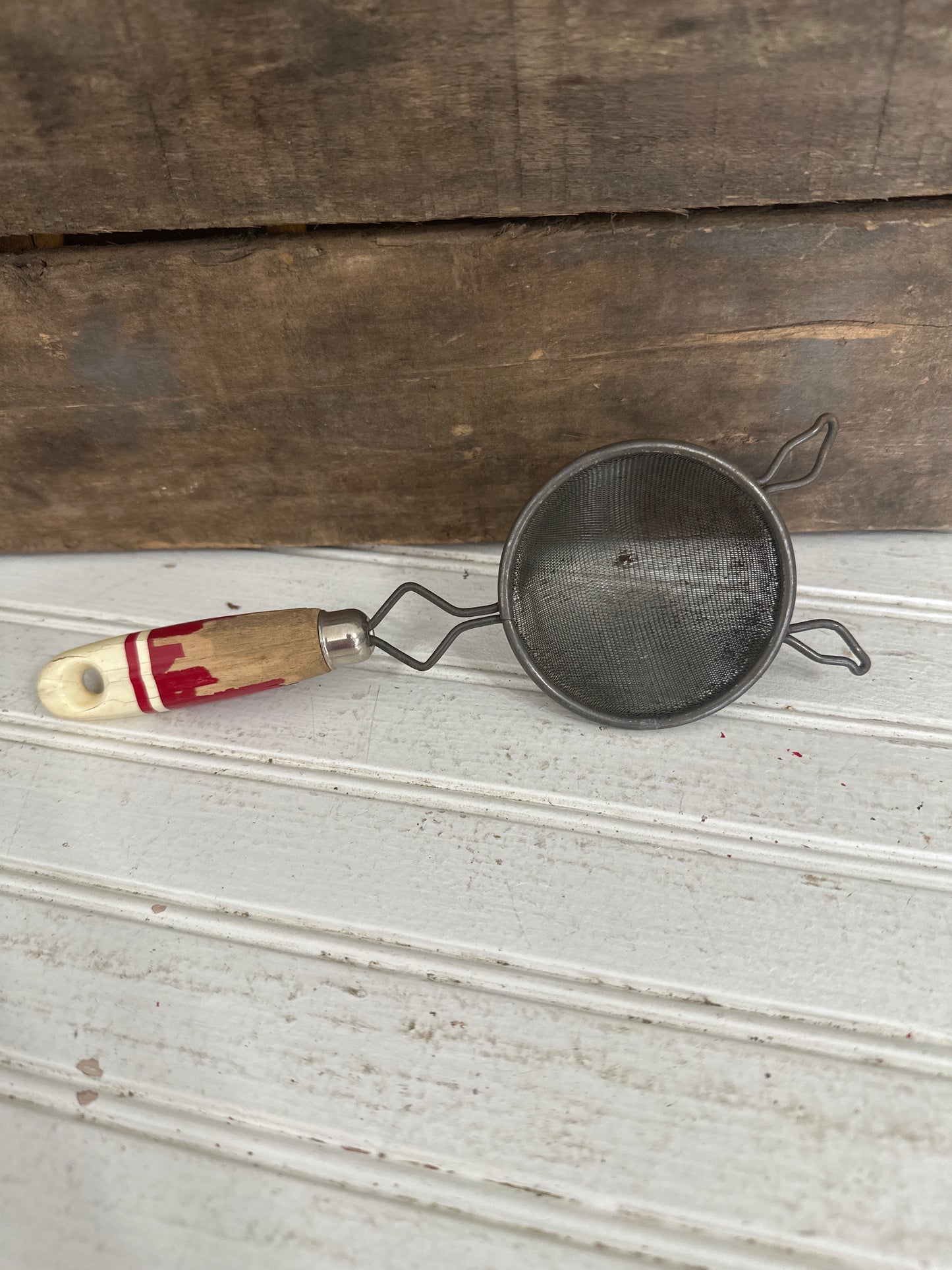 Strainer-wood handle