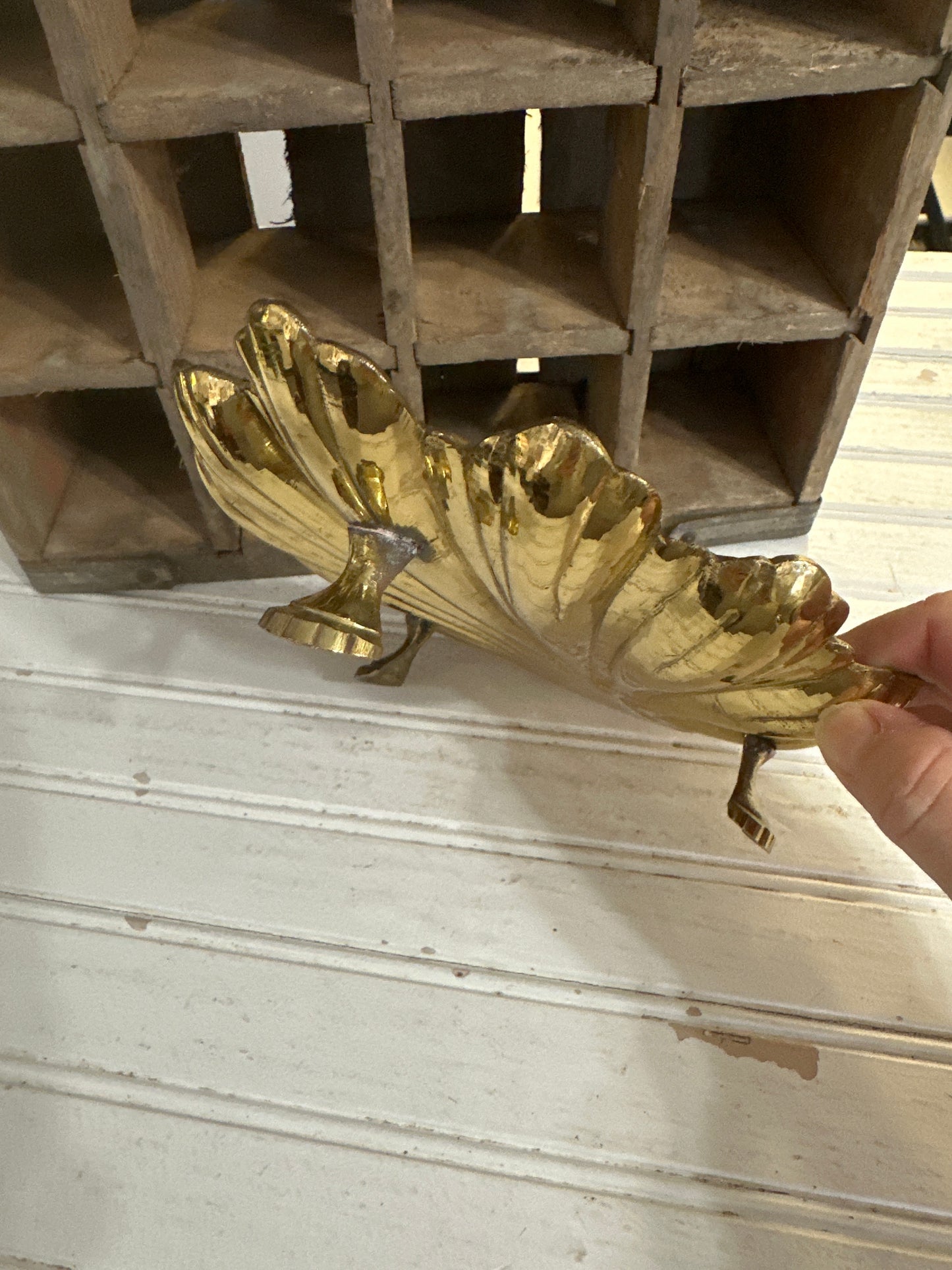 Gold clam shell trinket dish-footed
