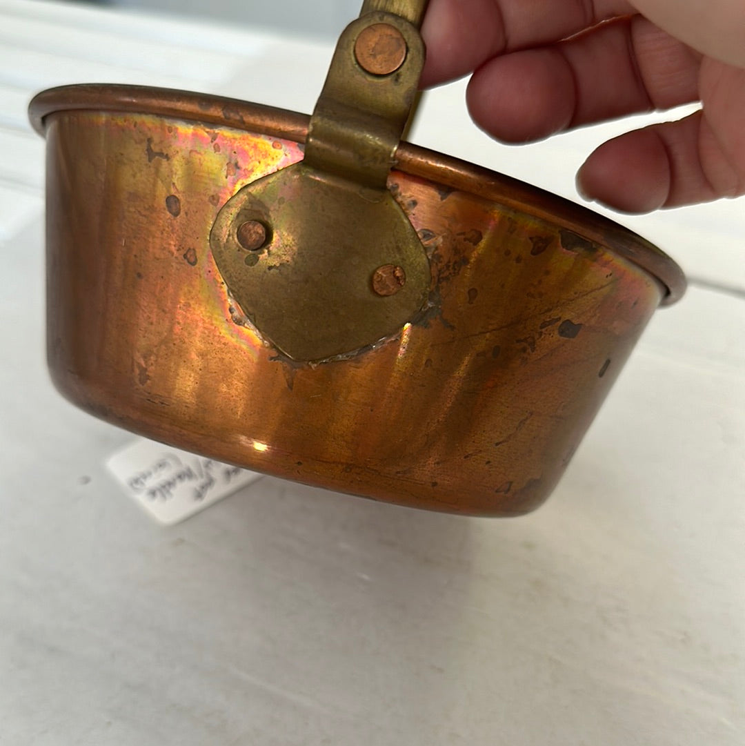 Copper pot w/handle