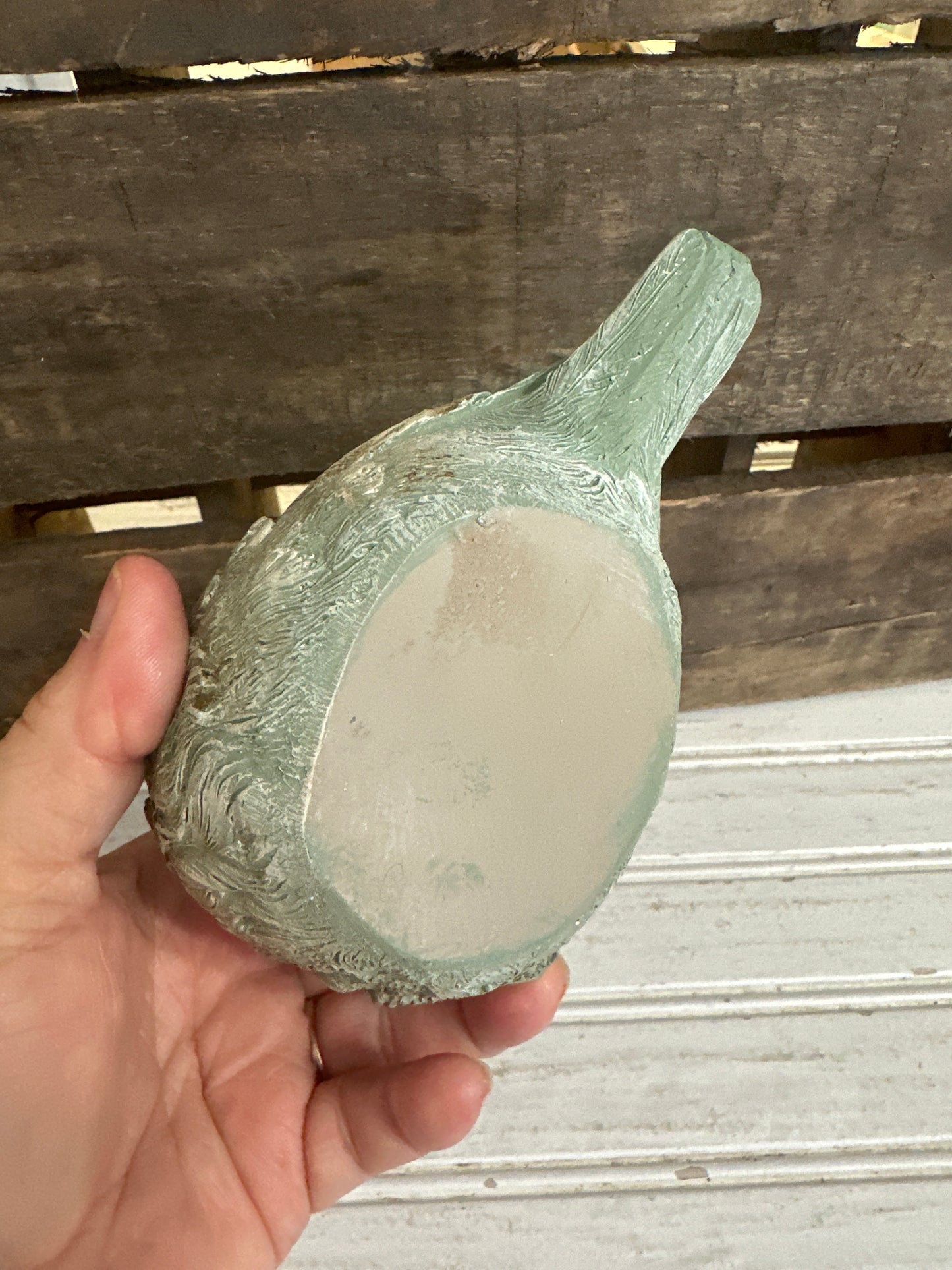 Bird figurine