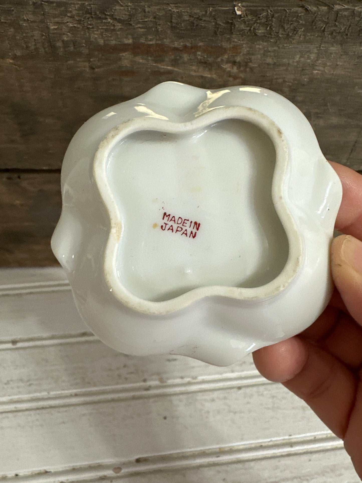 Porcelain Ash tray