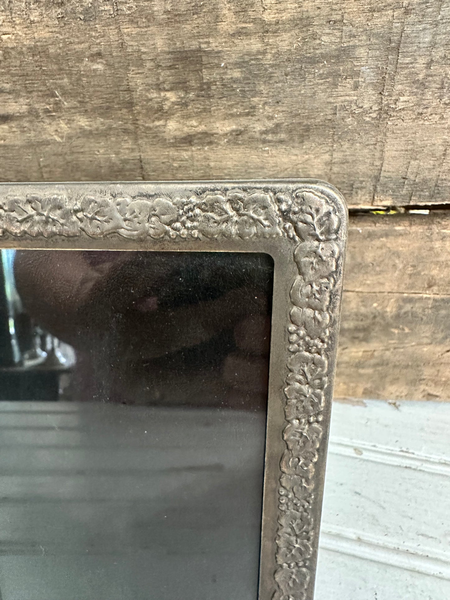 Metal Easel frame