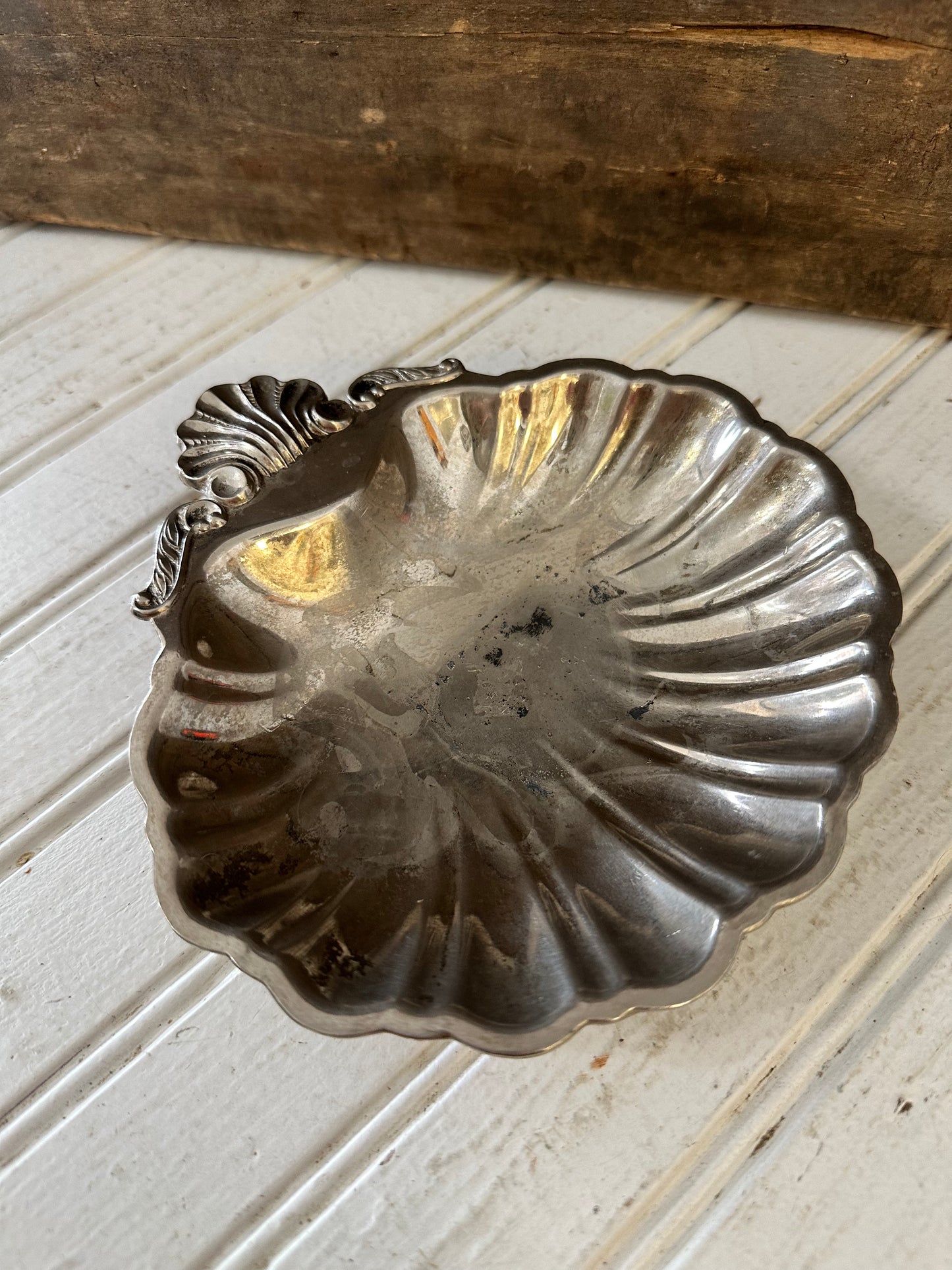 Silver plate shell trinket dish