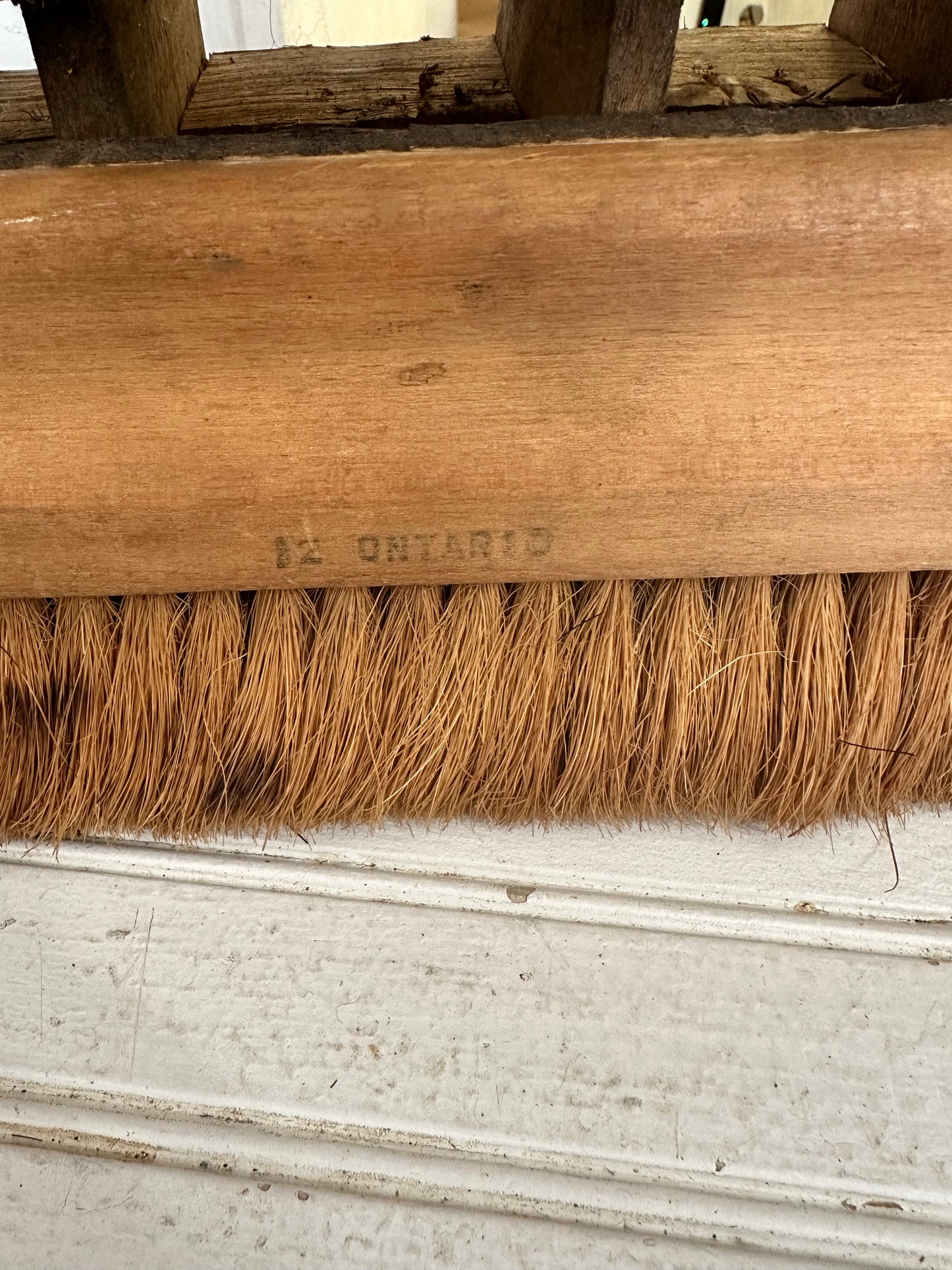 Wall Paper brush