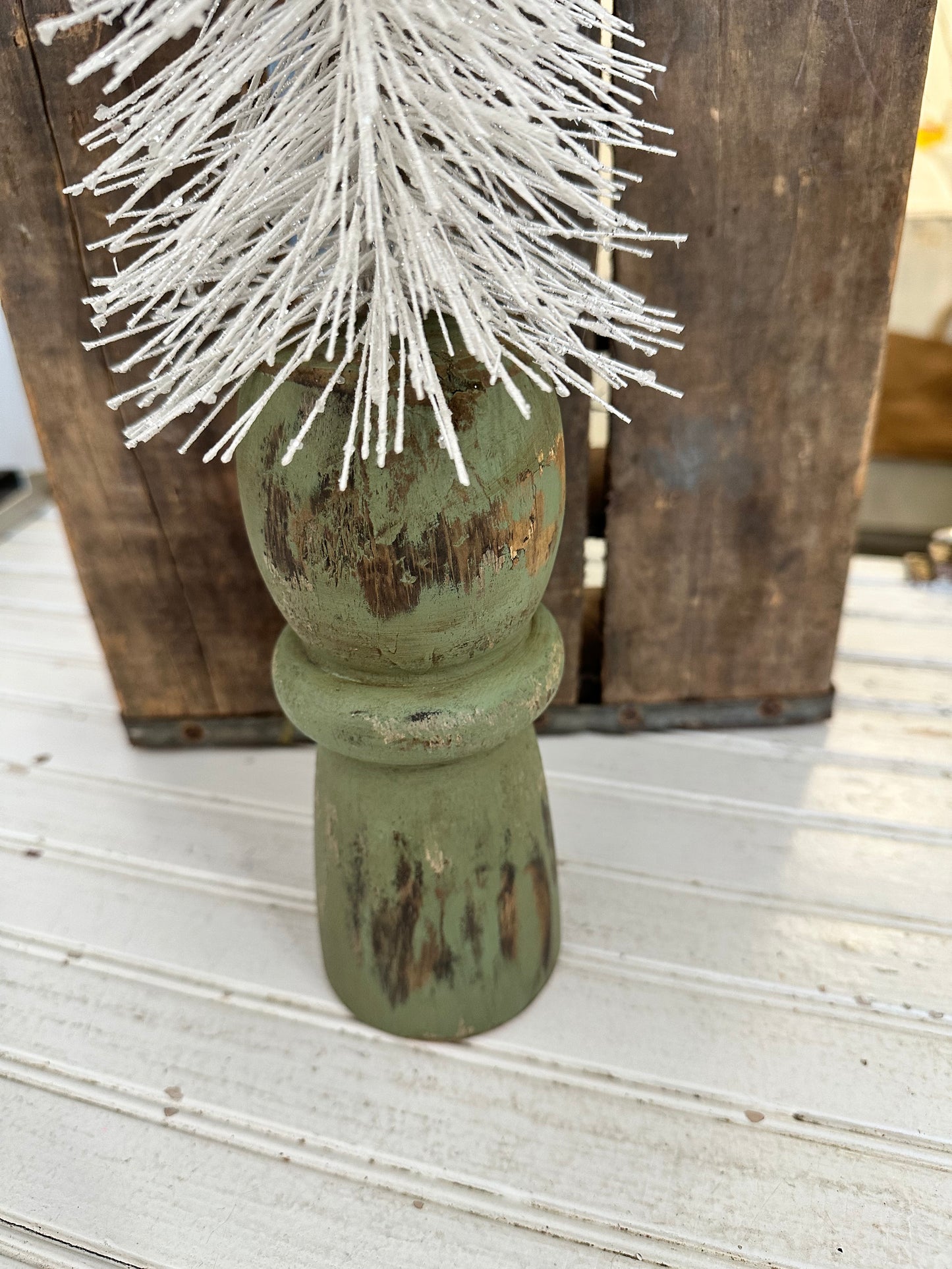 Bottle Brush Tree w/Vtg spindle base