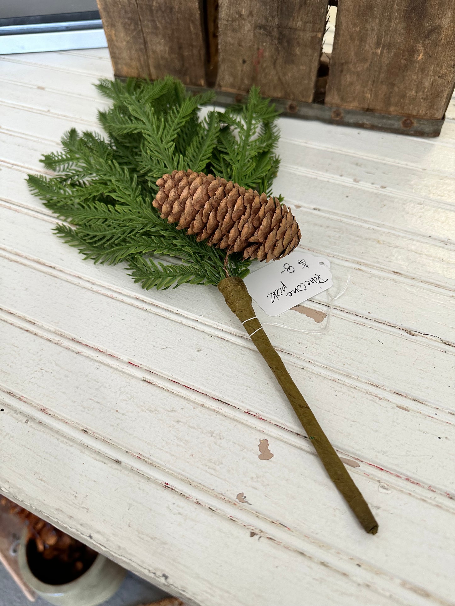 Pinecone Pick