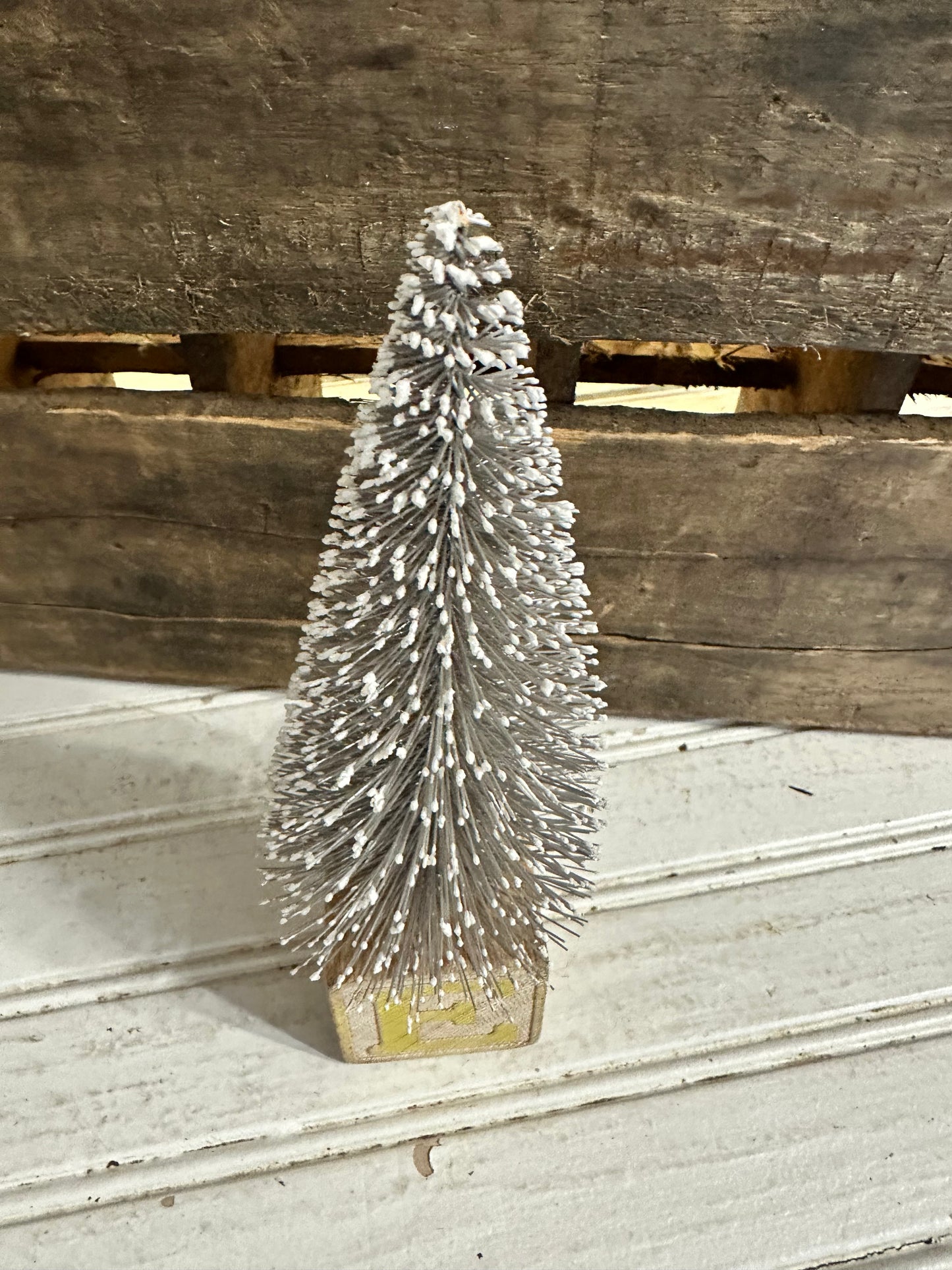 Vintage Block bottle brush tree