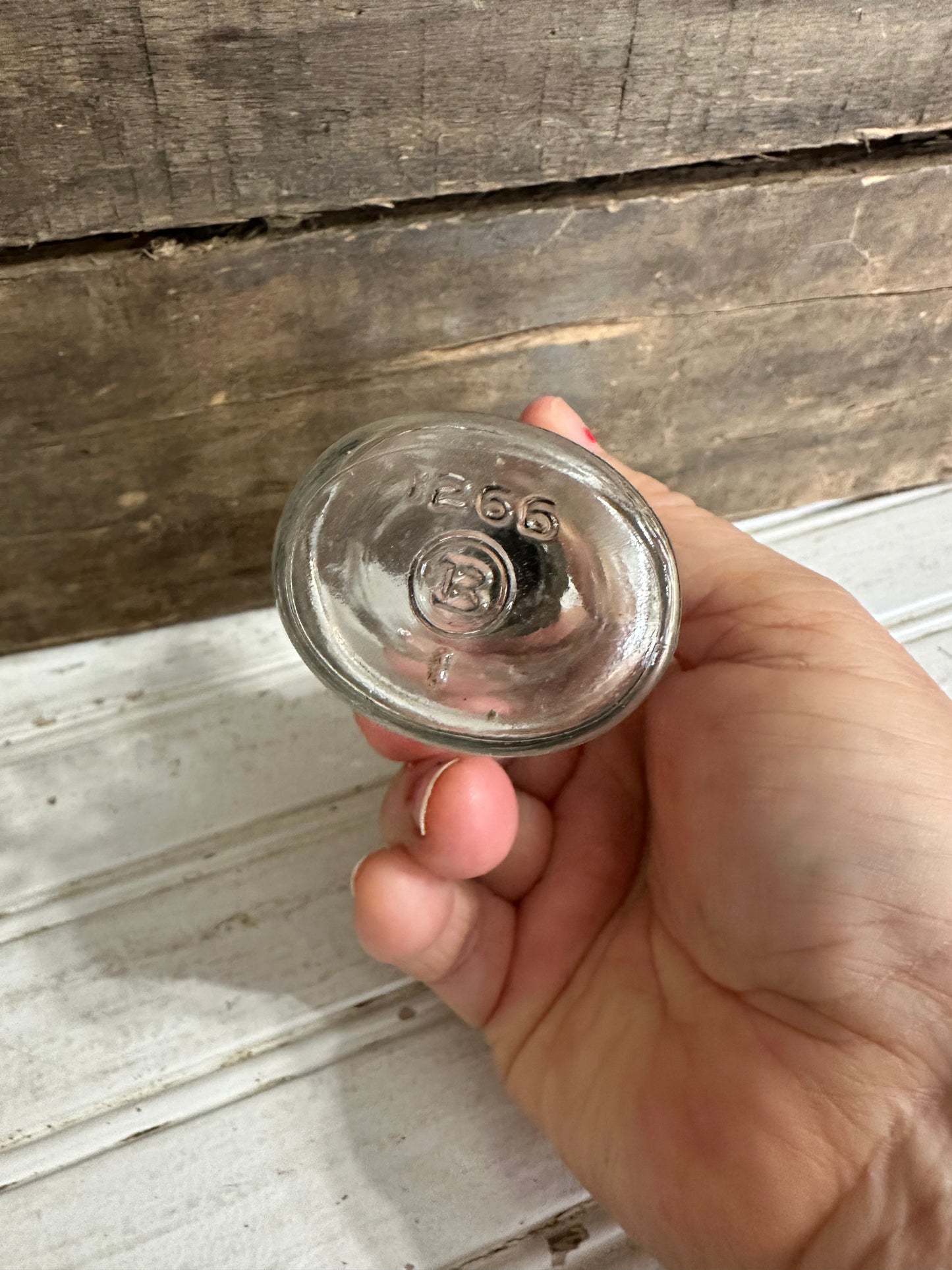 Glass glue bottle