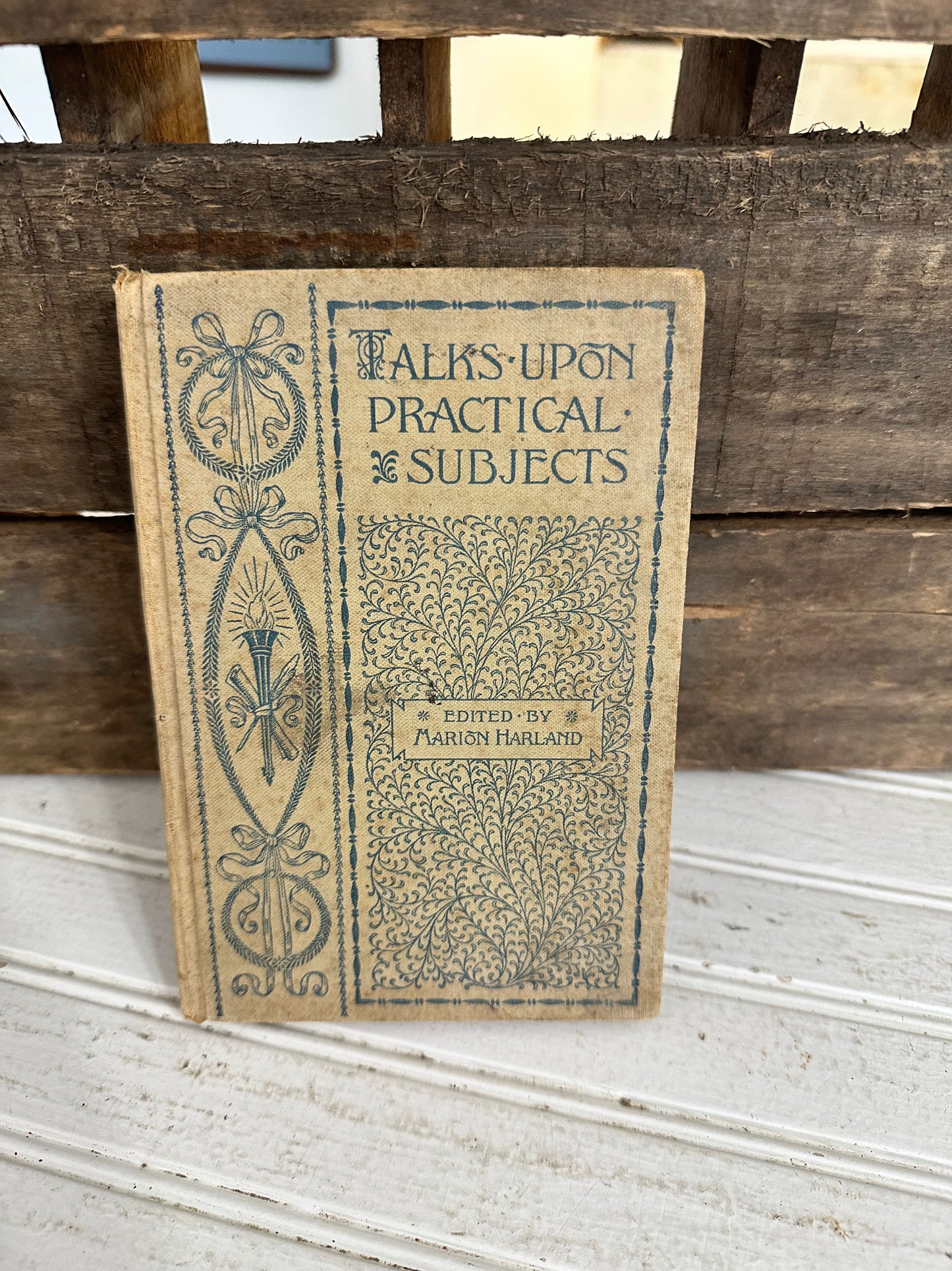 Talks•Upon Practical Subjects