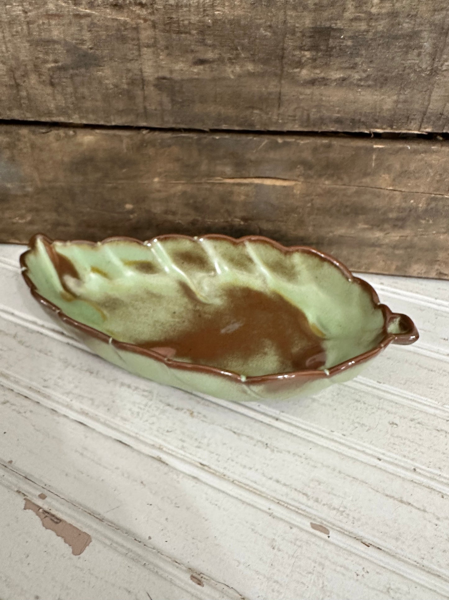 Frankoma leaf trinket dish