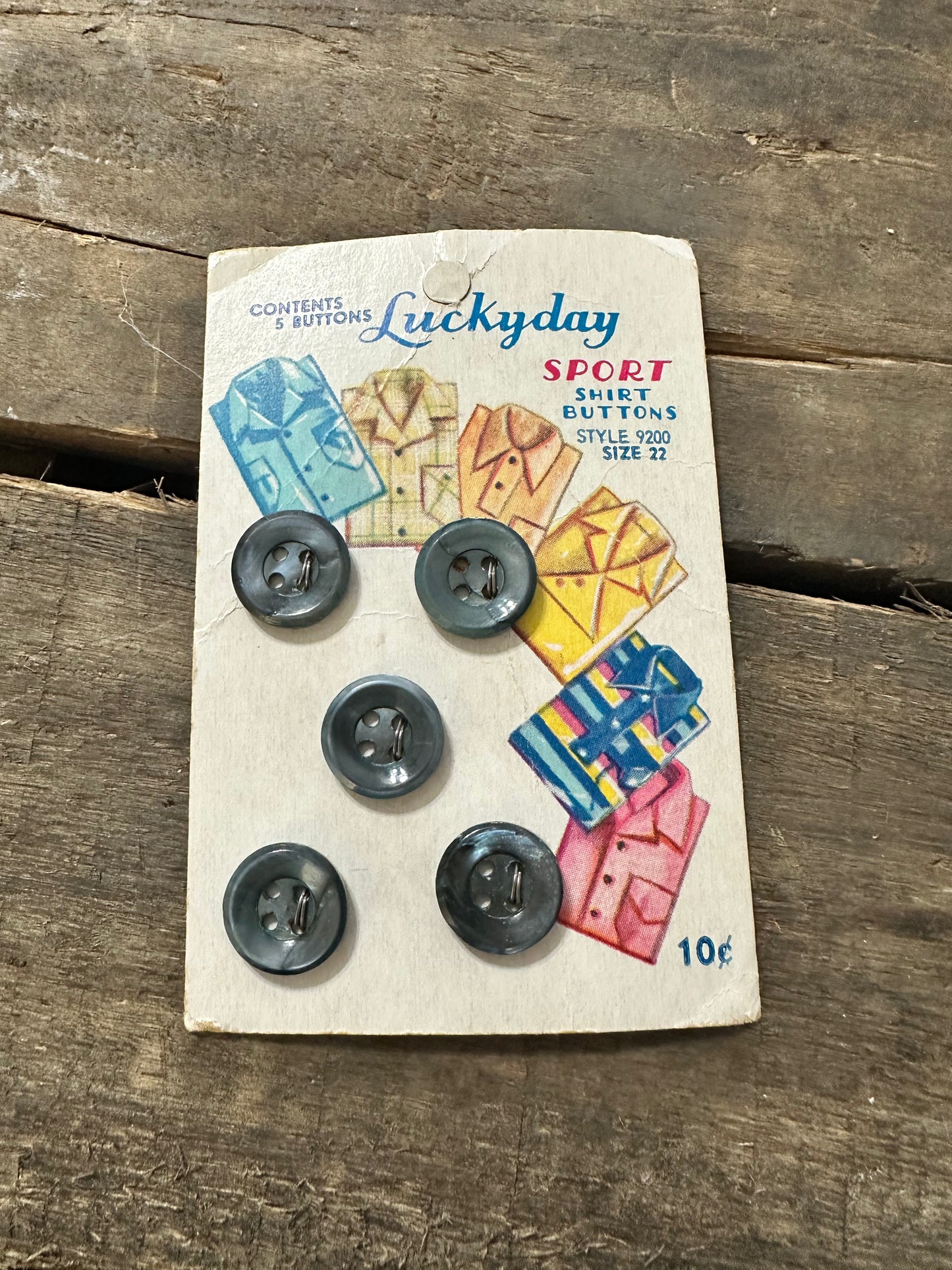 Luckyday Sport Shirt buttons