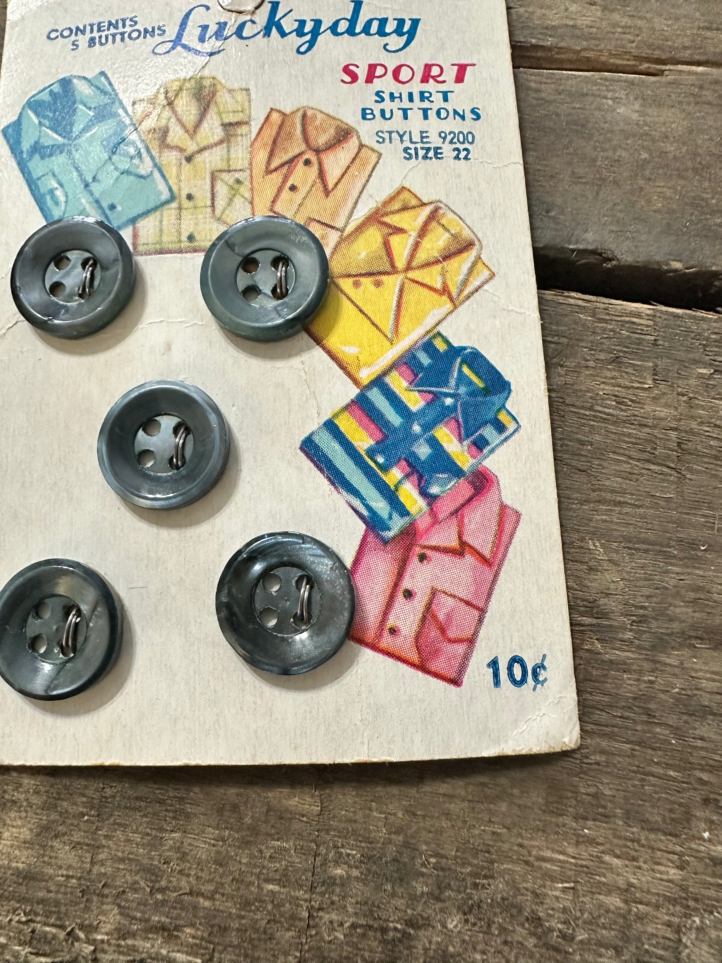 Luckyday Sport Shirt buttons