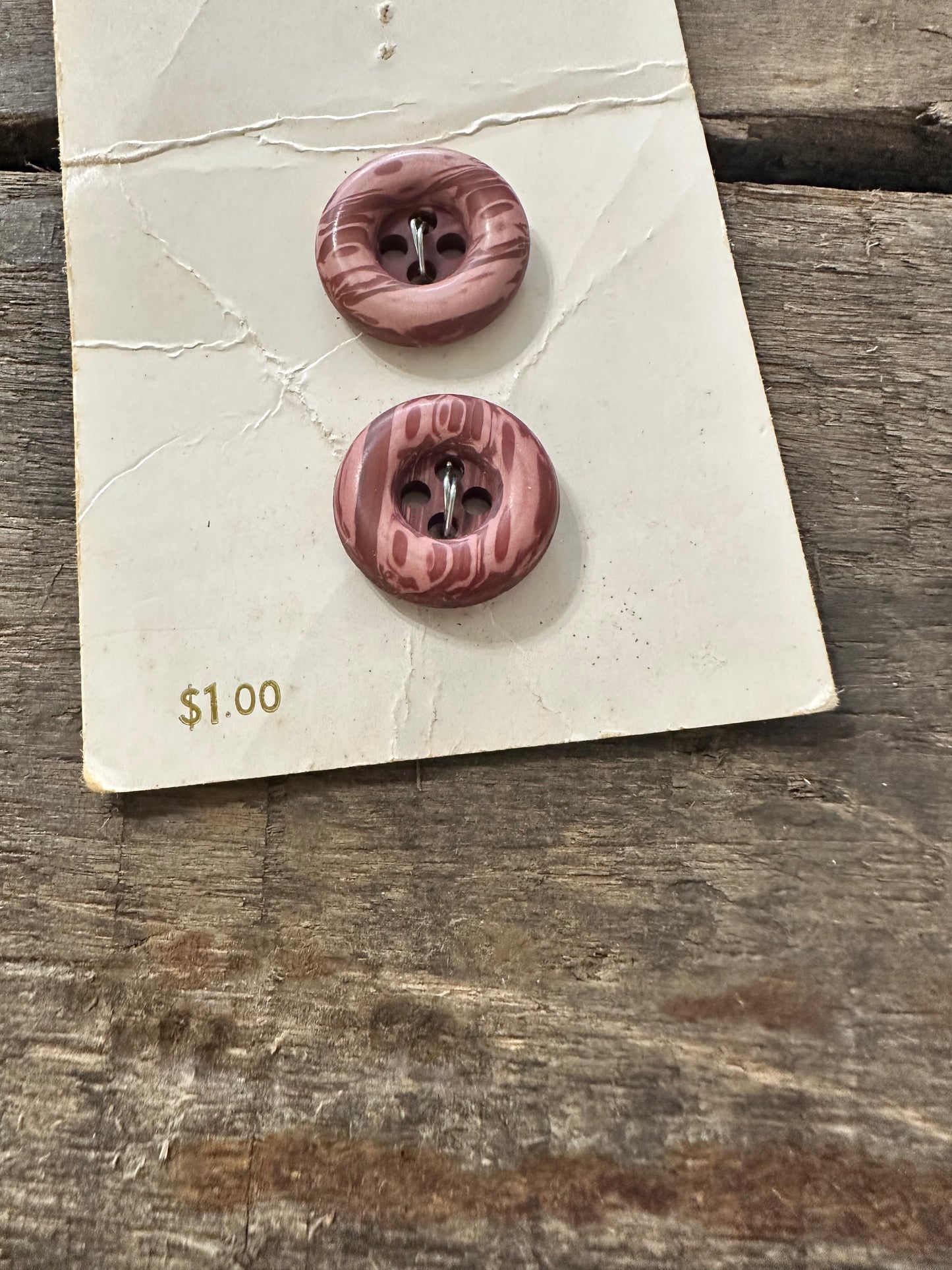 La Mode buttons