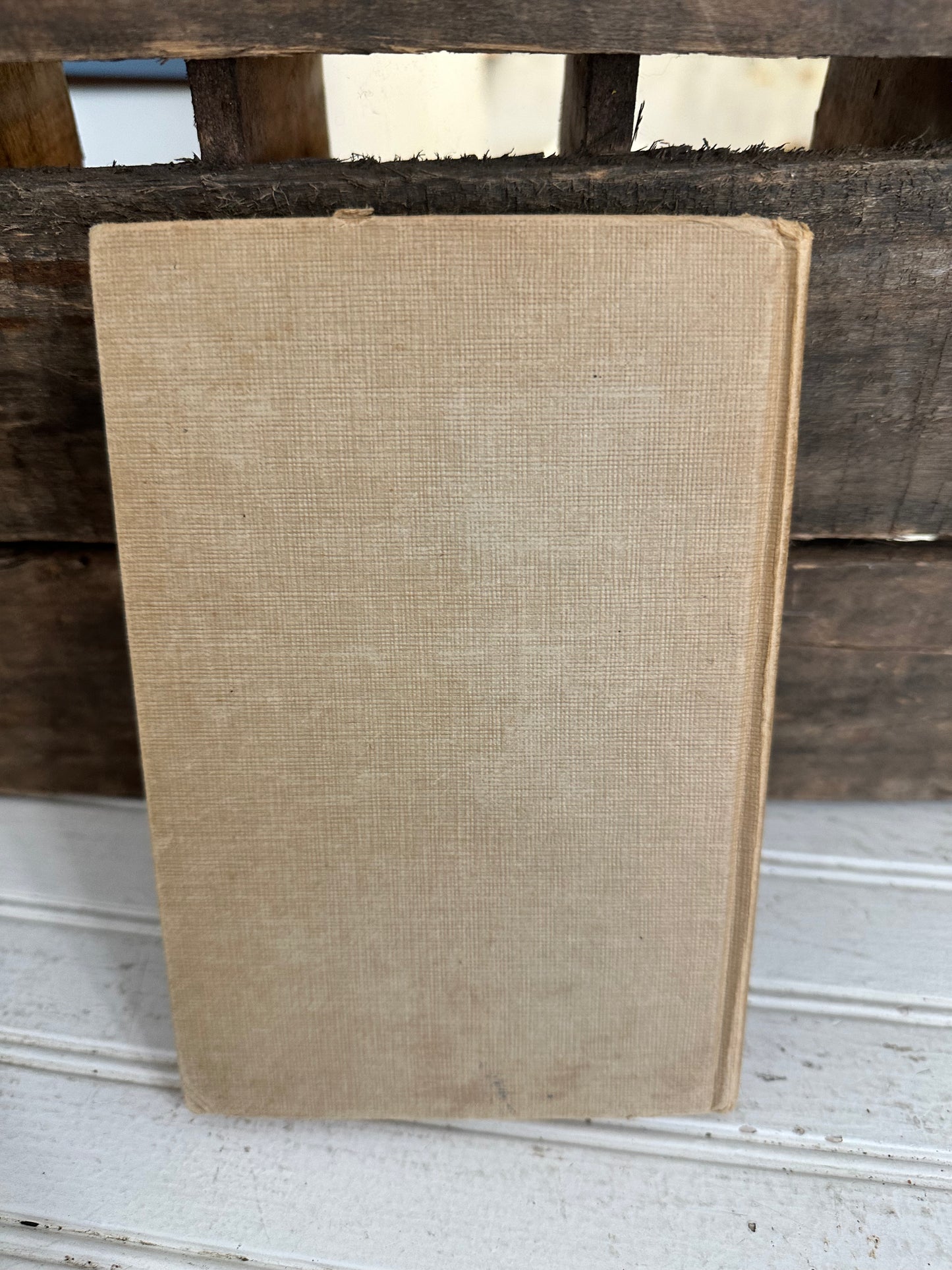 The Clue of the Broken Blade- Hardy Boys