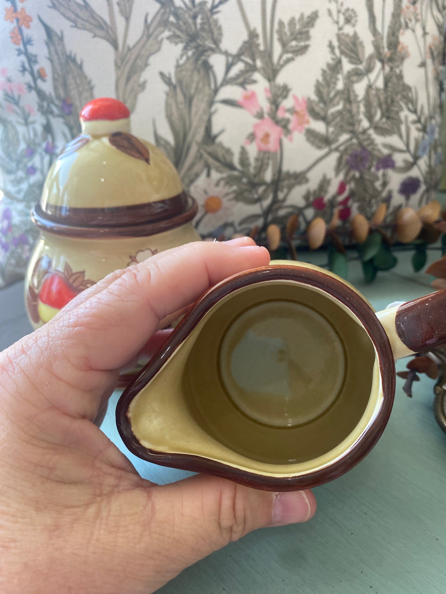 Creamer & Sugar Strawberry set