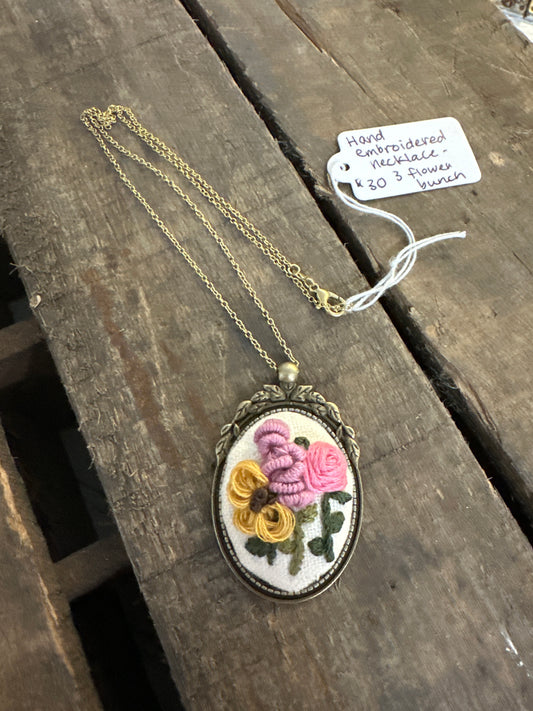Hand embroidered necklace- 3 flower bunch