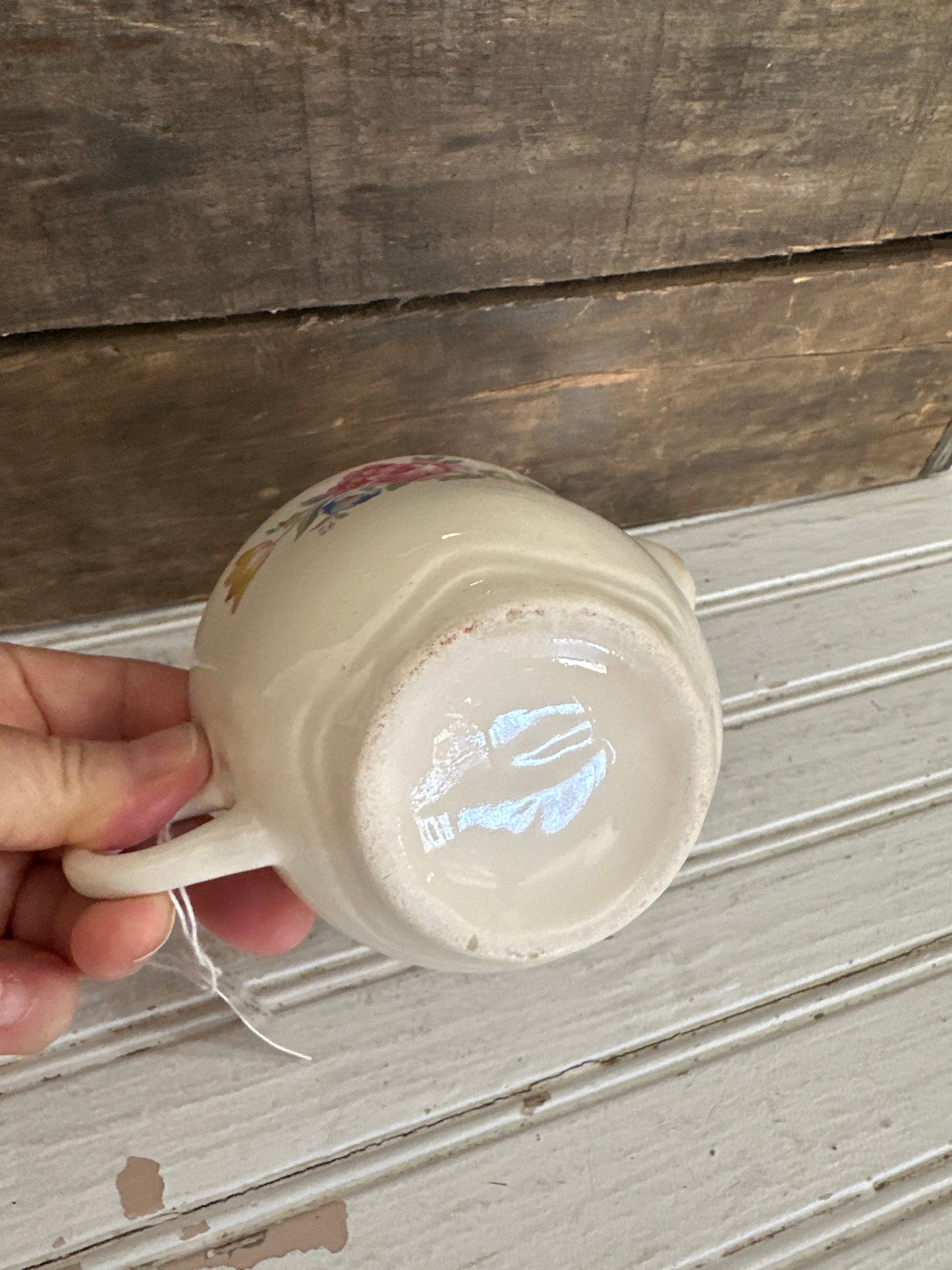 Creamer- floral