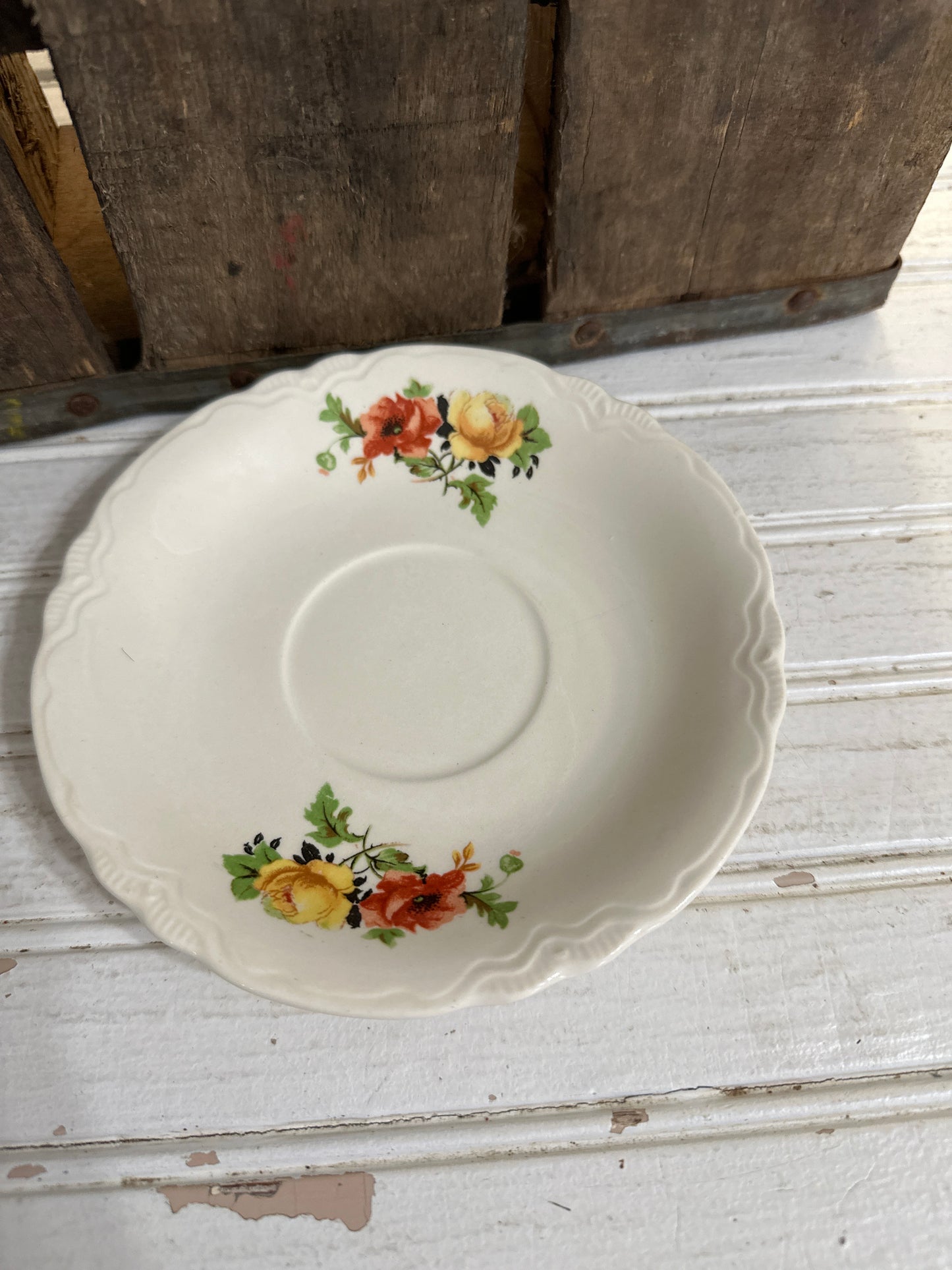 Homer Laughlin saucer