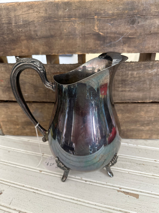 Silver plated Water pitcher with ice lip