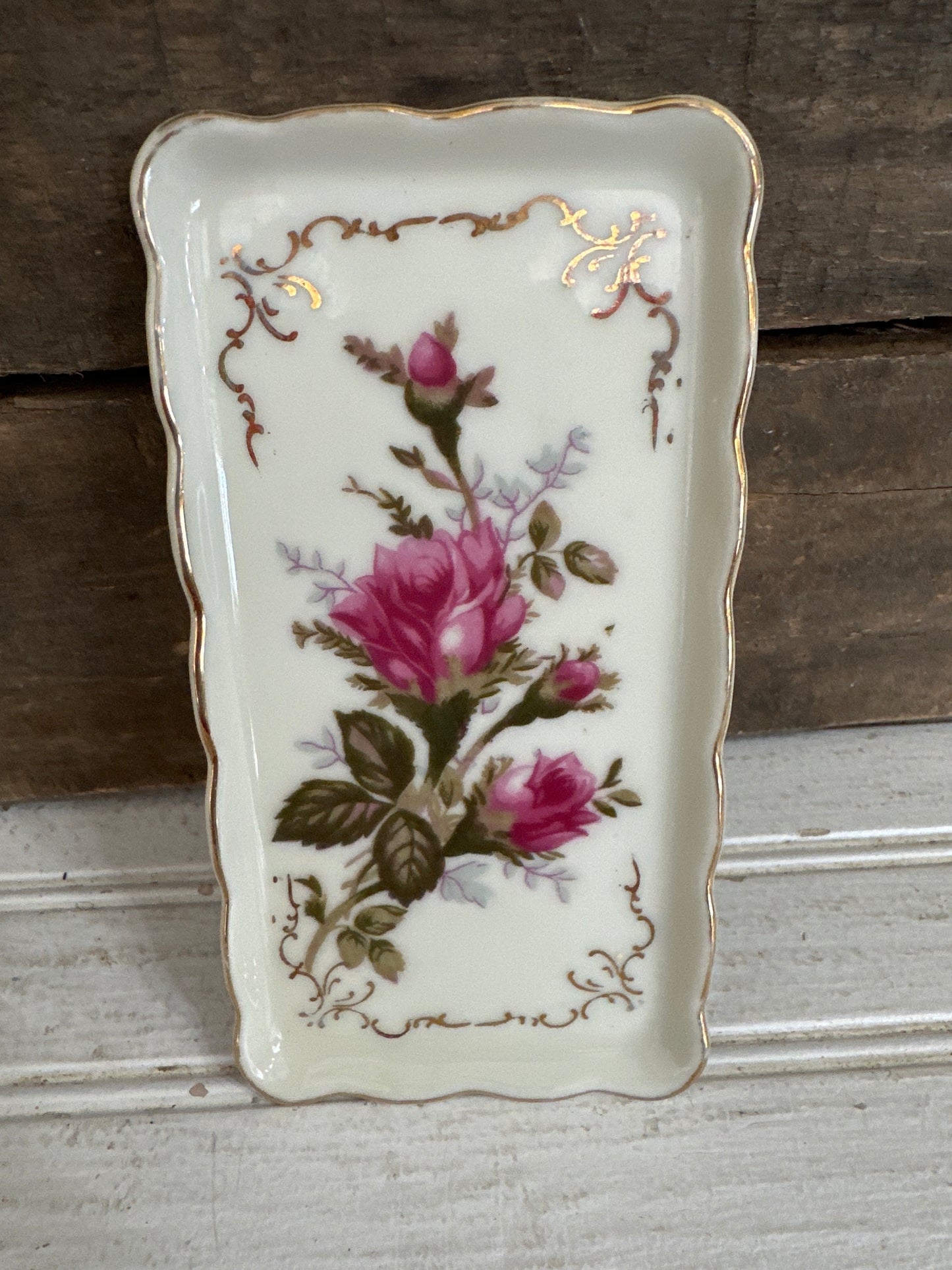 Royal Sealy trinket tray
