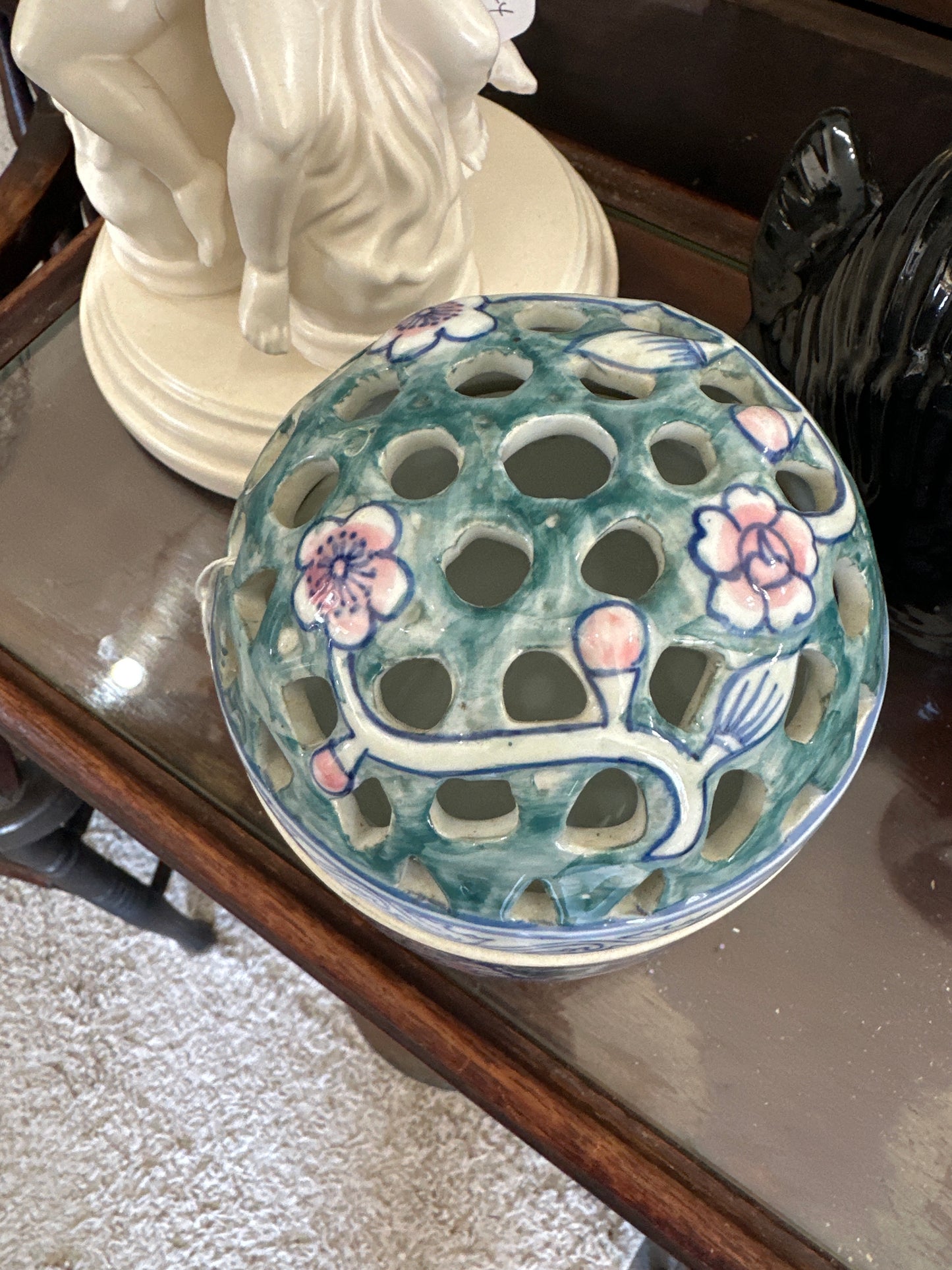 Chinoiseree oriental flower frog- local pickup only