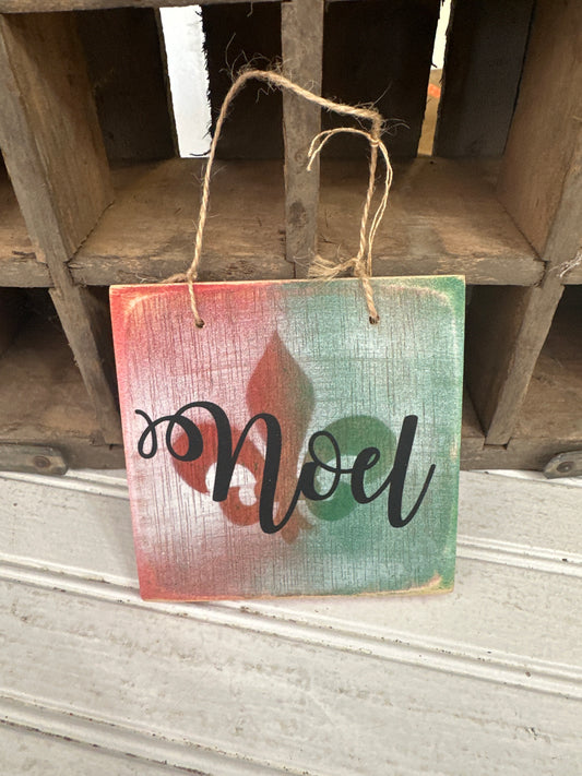 Noel sign/ornament