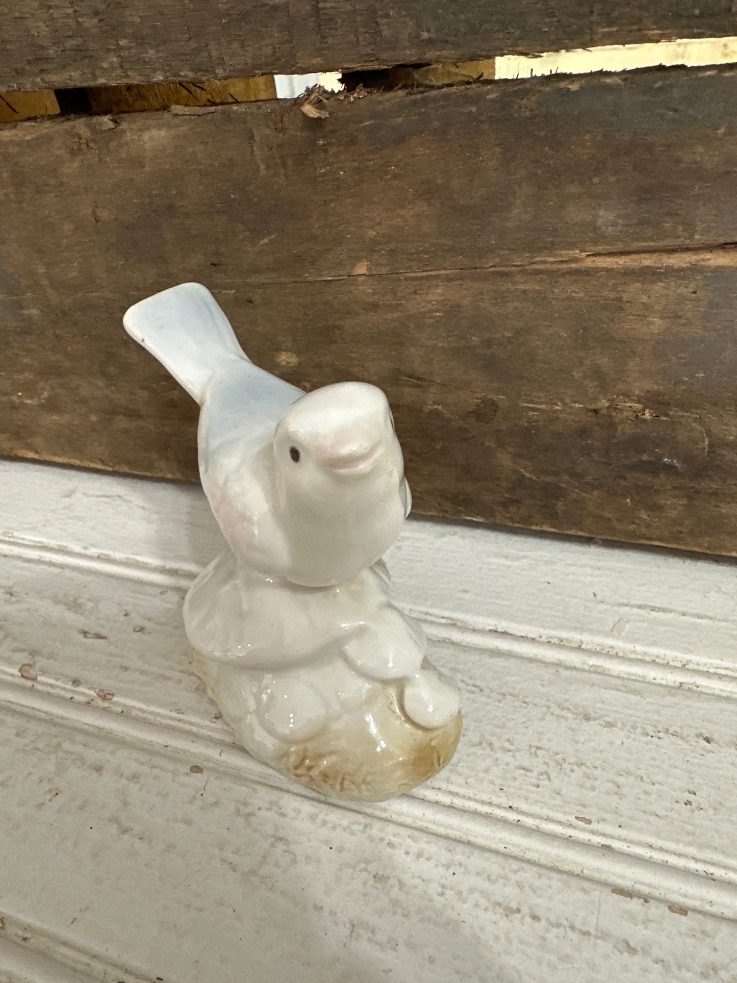 Bird figurine
