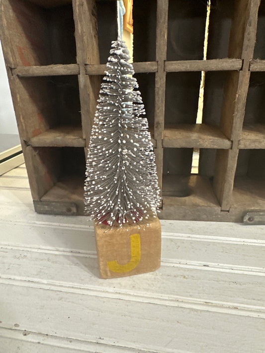 Wooden block tree