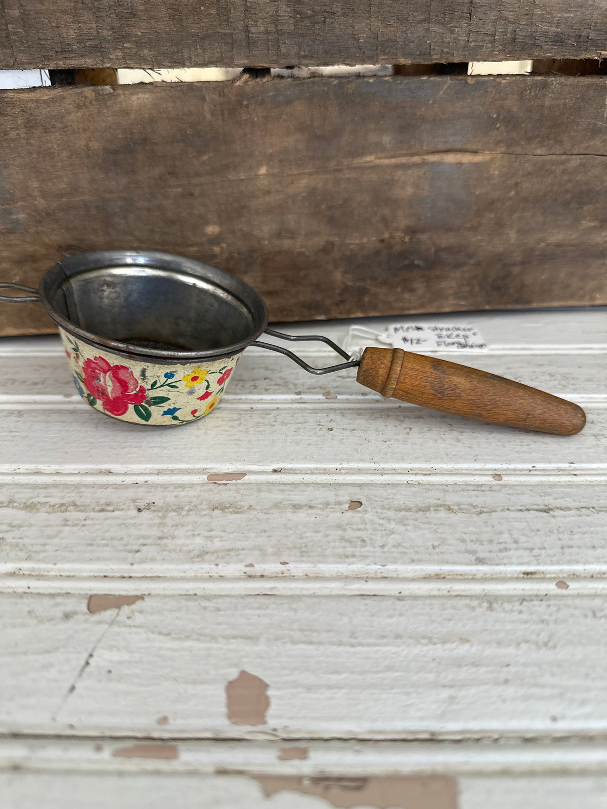 Ekco mesh strainer