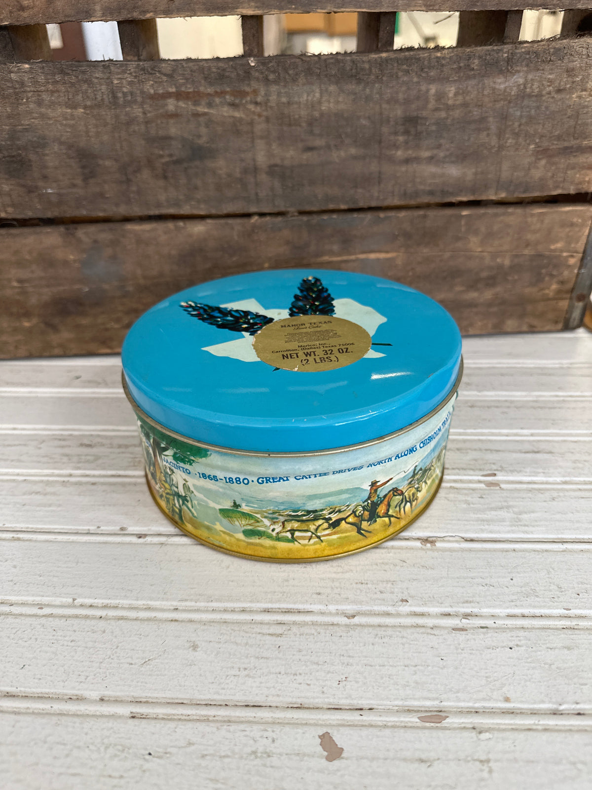 Manor Texas Fruitcake tin