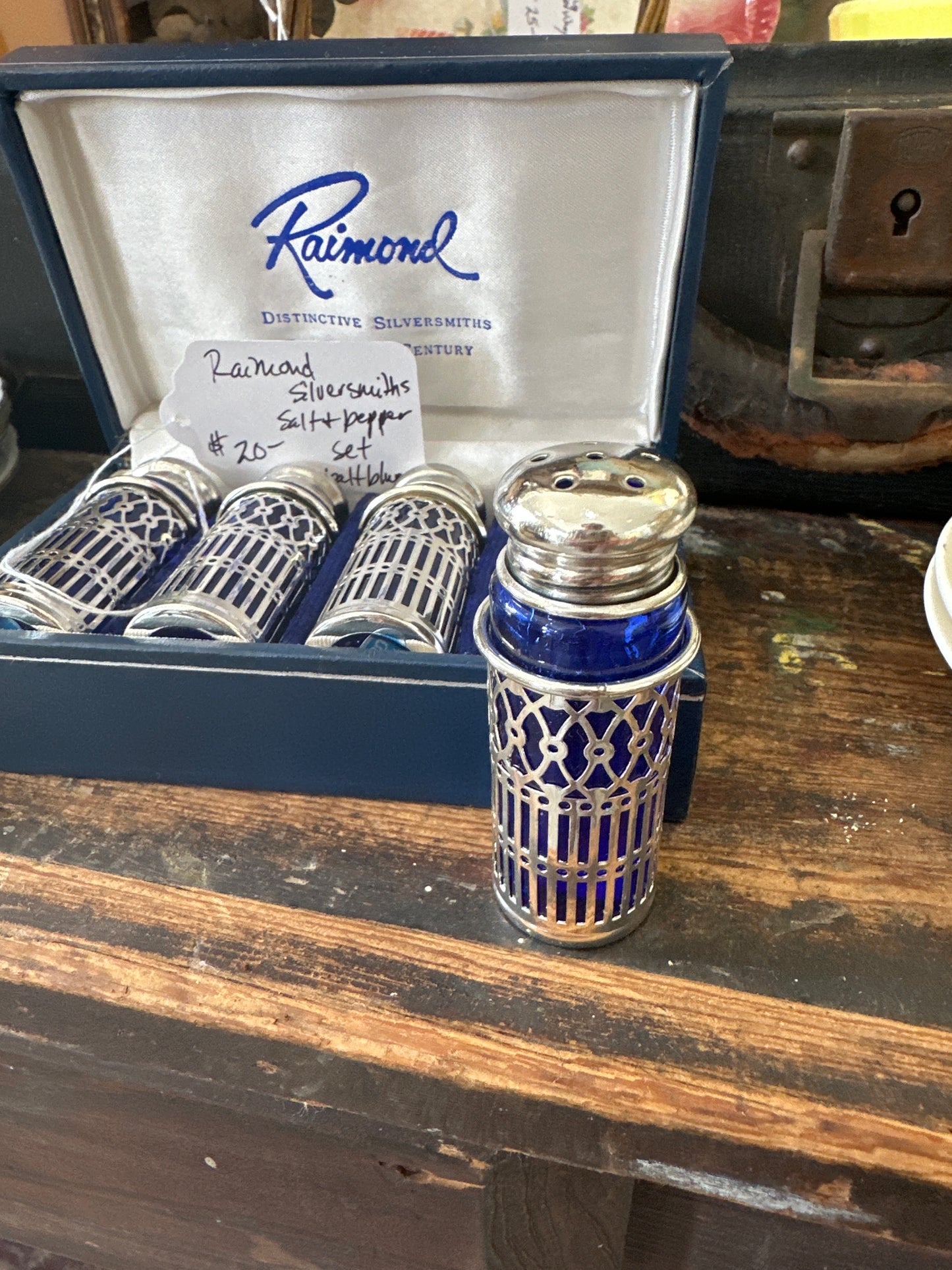 Raimond Silversmiths salt & pepper shakers