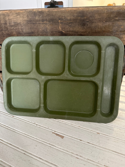 Lunchroom tray