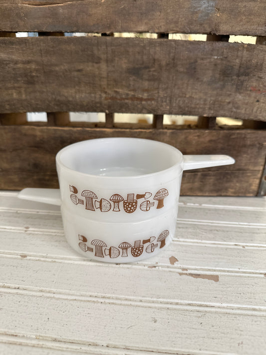 Milk Glass bowls- set 2 - mushrooms