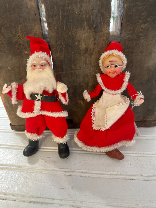 Santa & Ms. Claus set