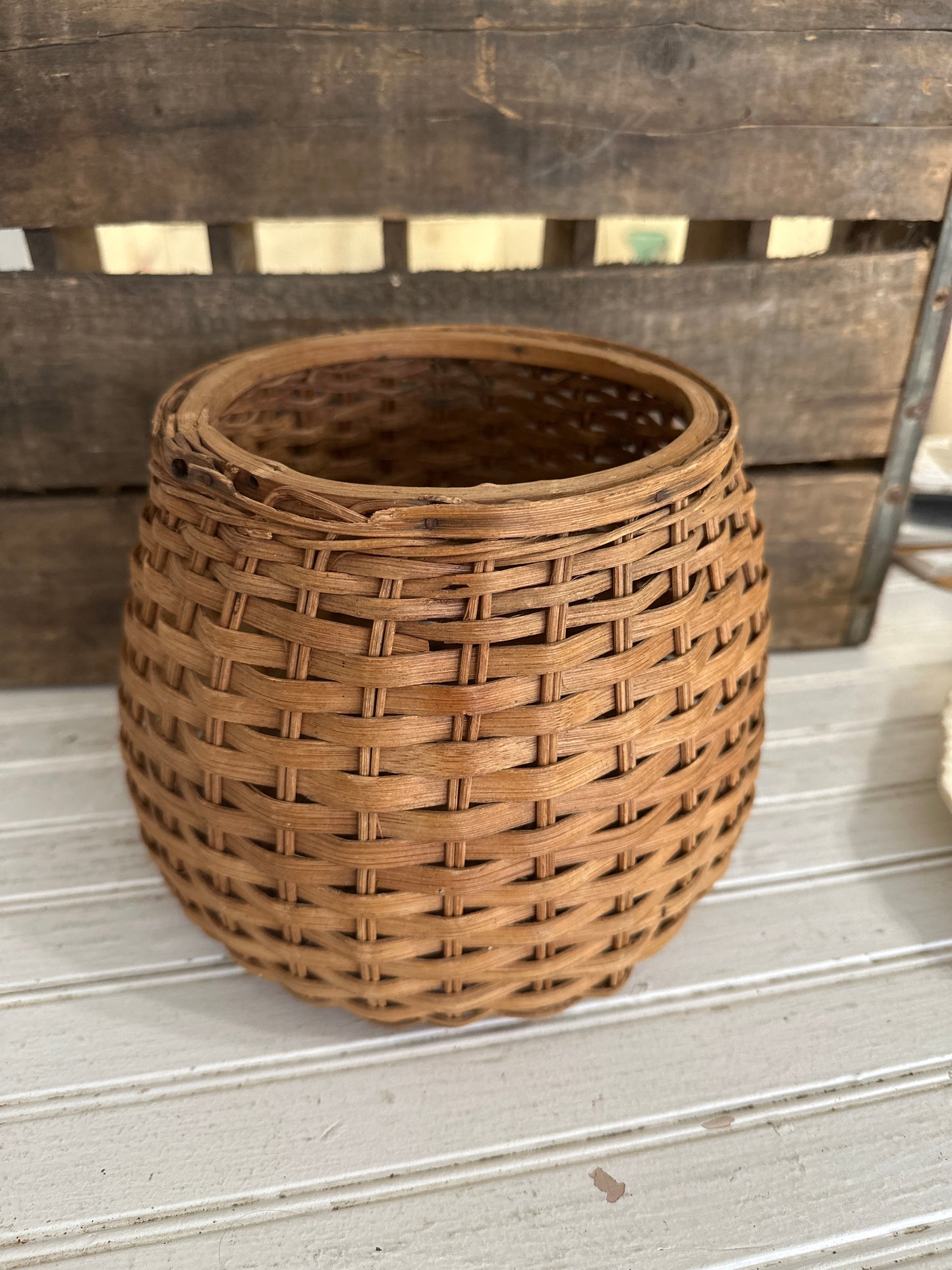 Primitive basket- local pickup only
