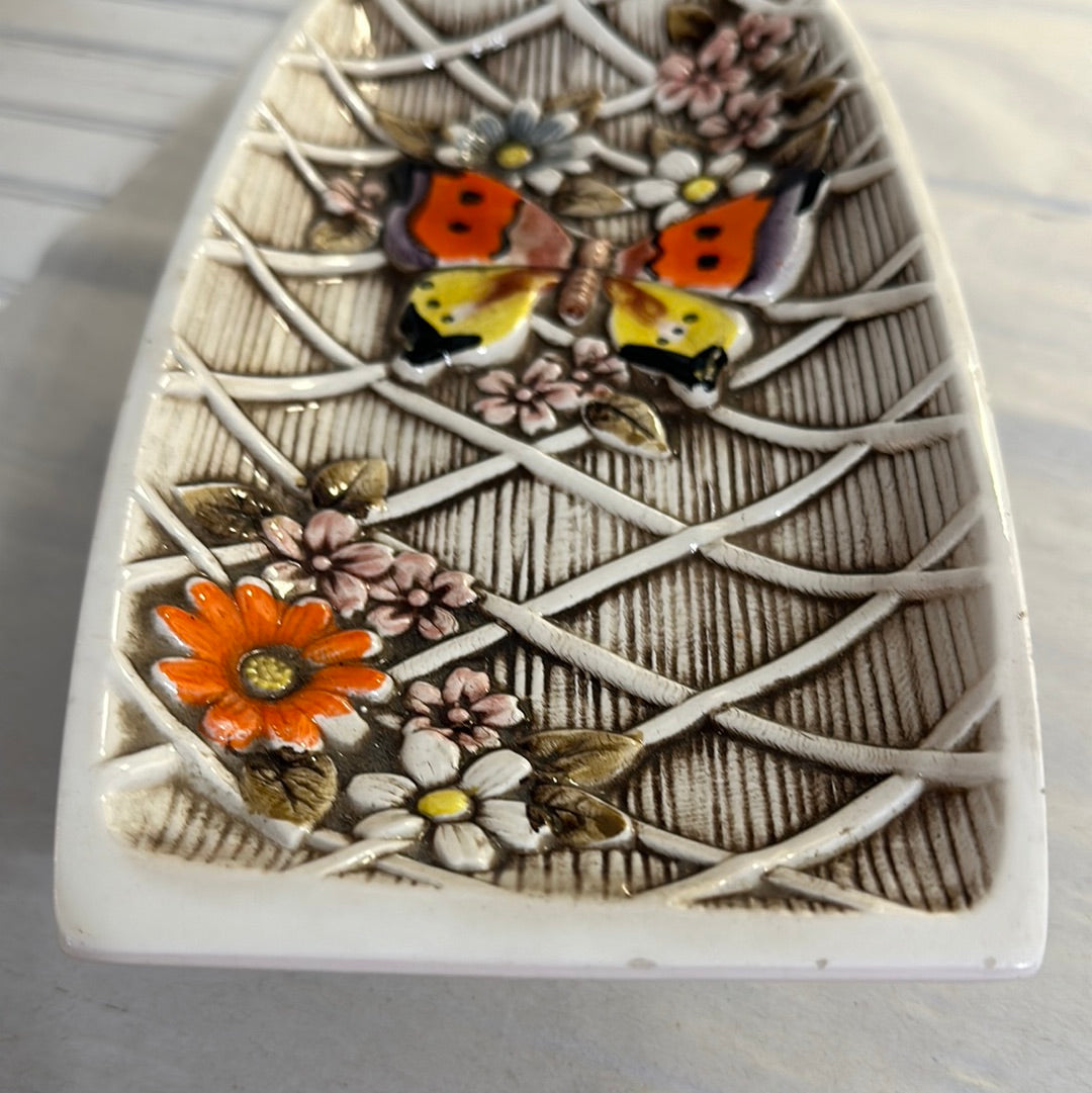 Pedestal Tray with Butterfly