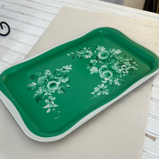 Metal tray- roses