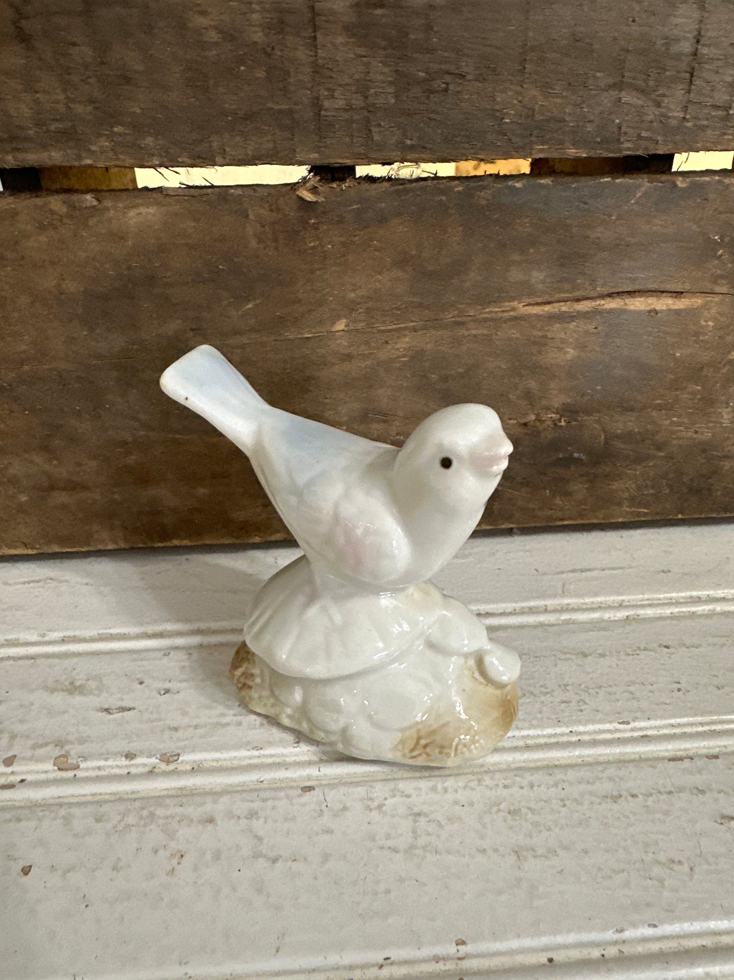 Bird figurine