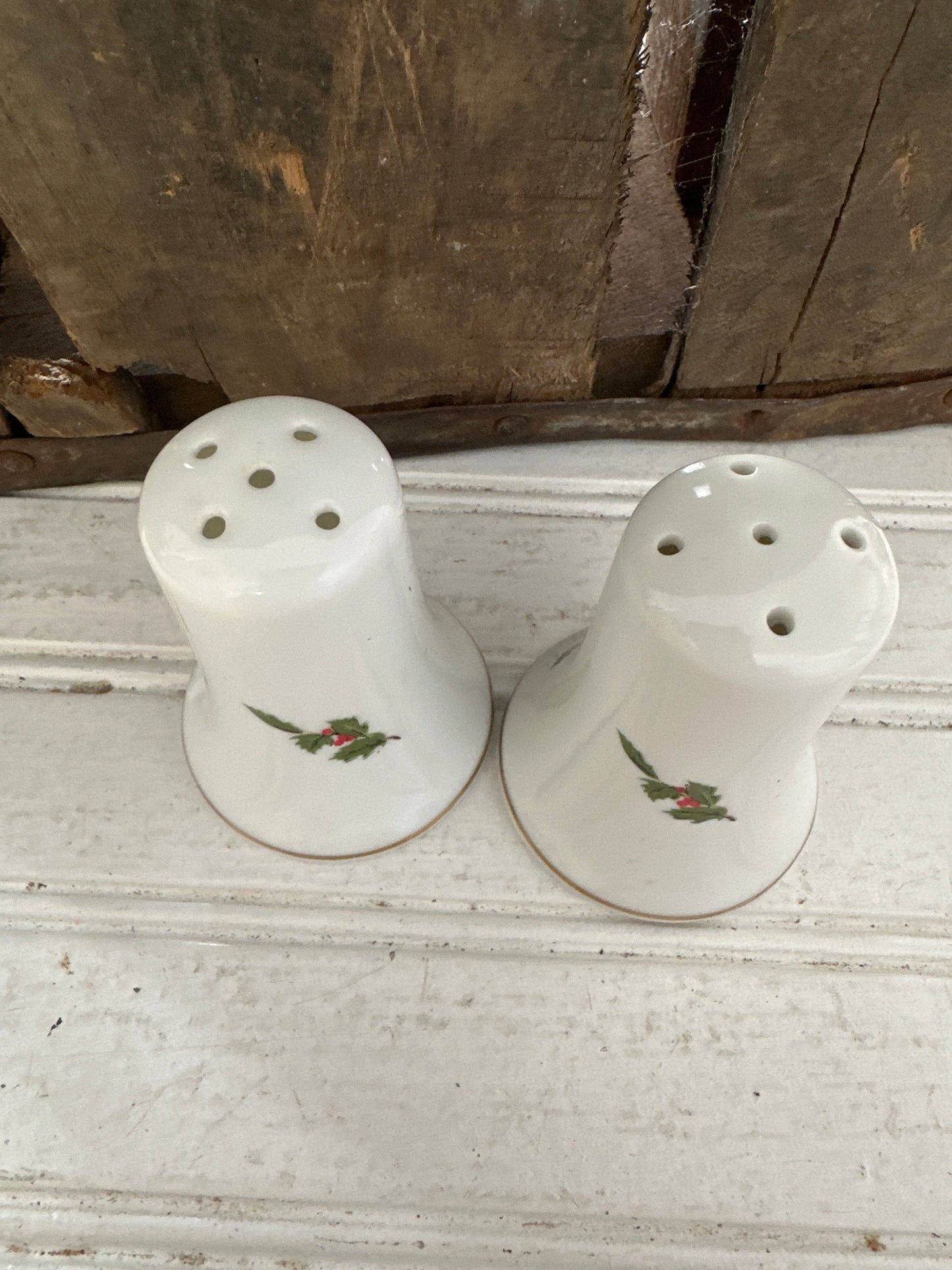 Lefton Salt & Pepper shakers