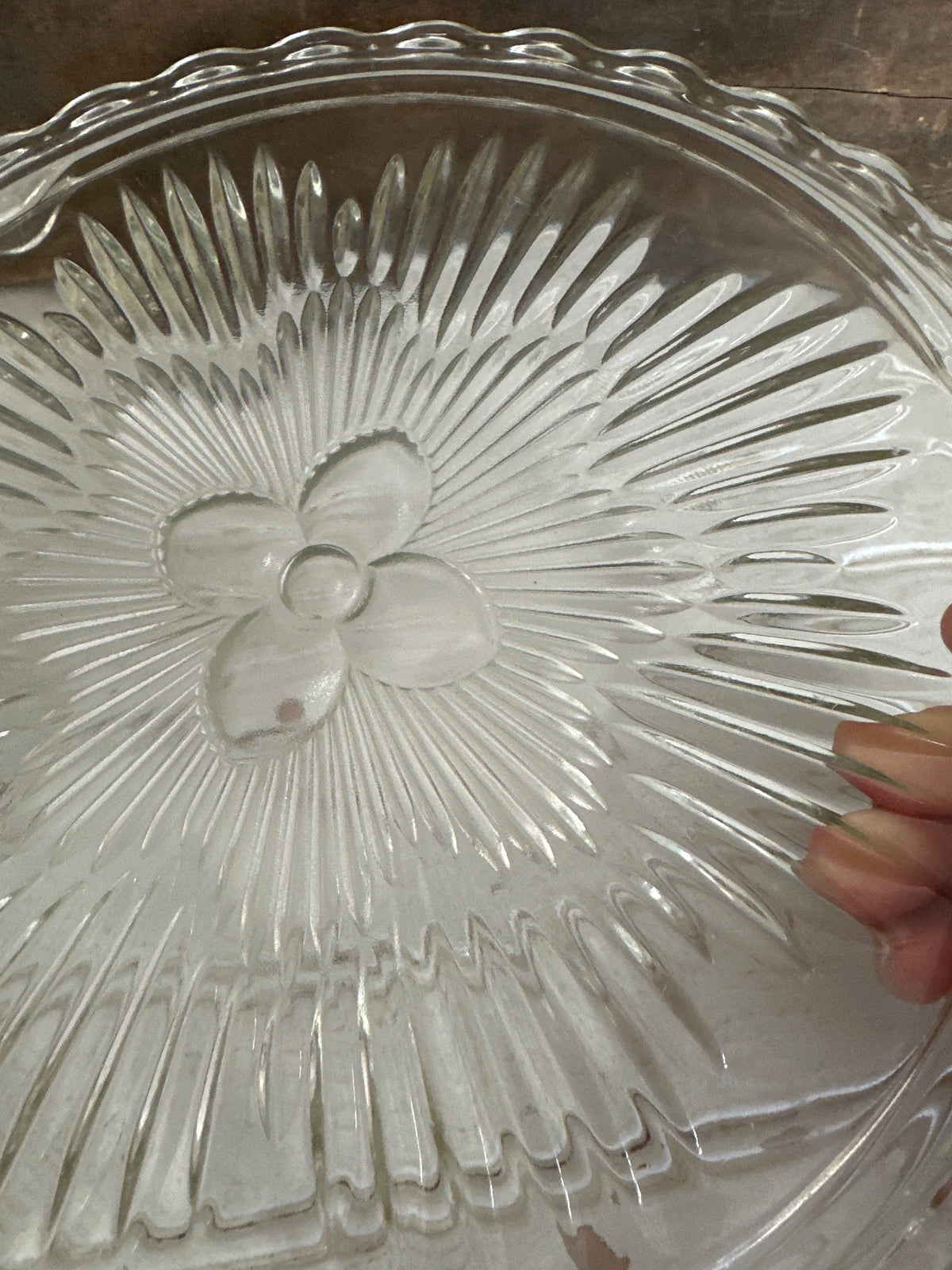 Indiana glass cake plate- local pick up only
