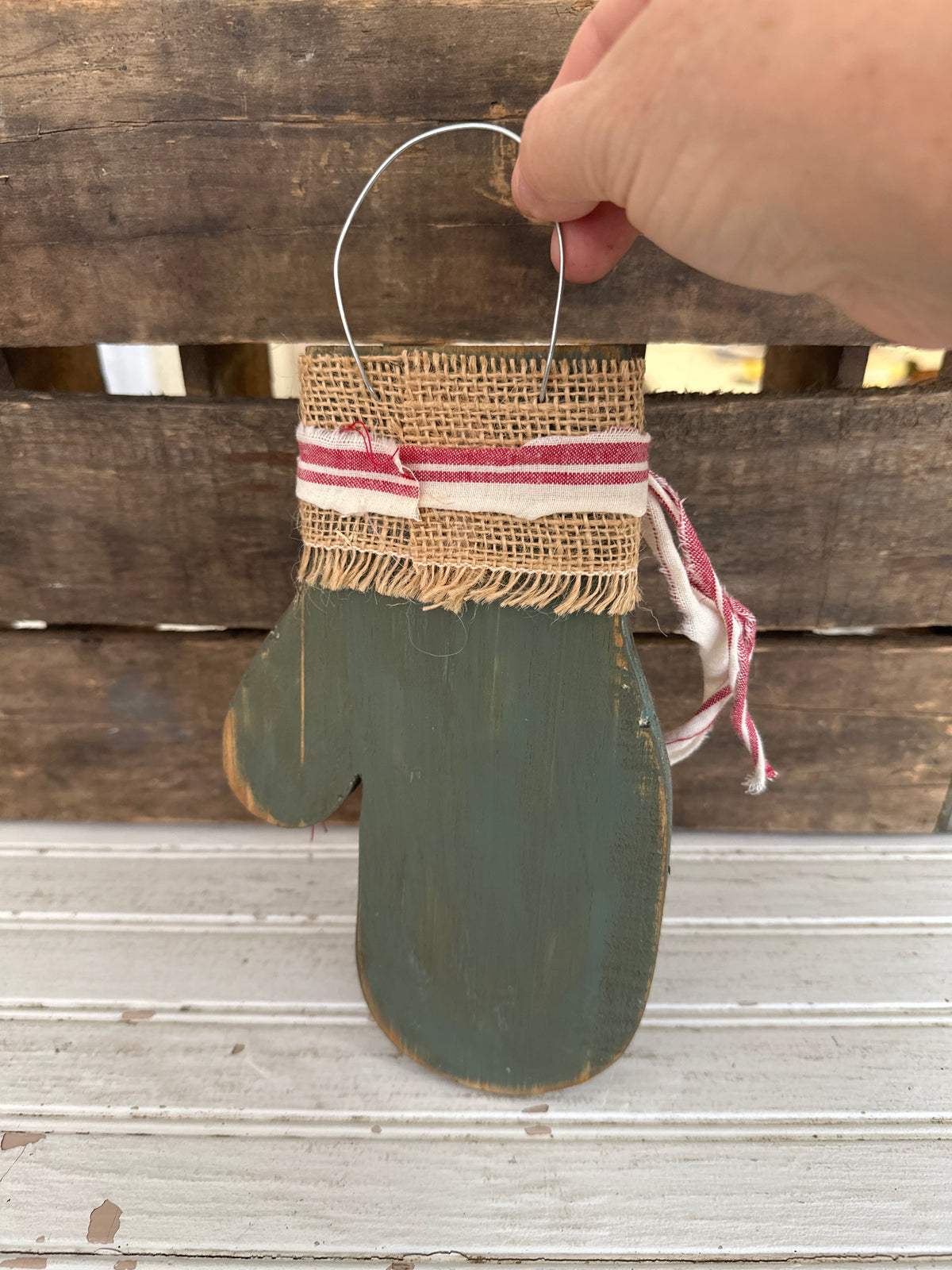 Handmade Wooden Mitten - red stripe material bow