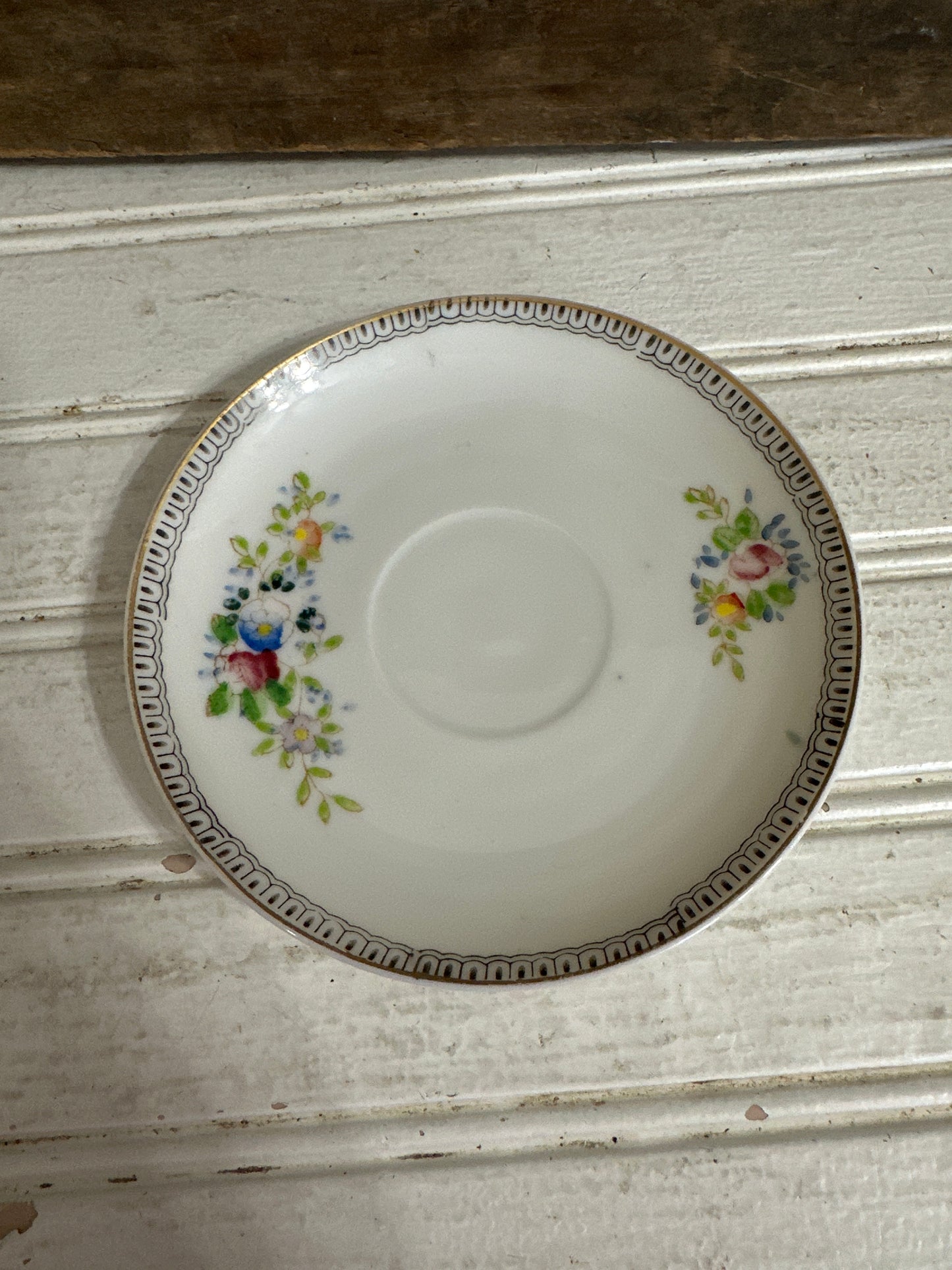 Saucer- occupied Japan