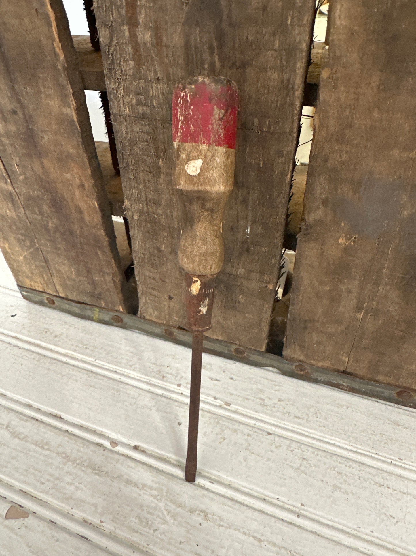 Wooden handle screwdriver