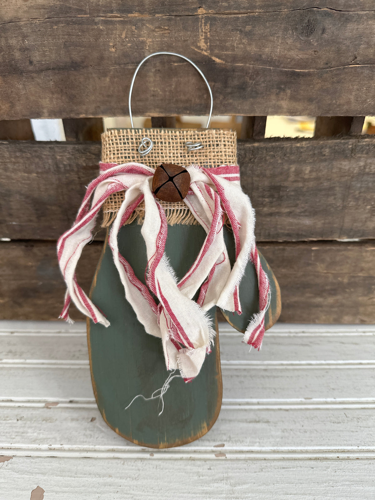 Handmade Wooden Mitten - red stripe material bow
