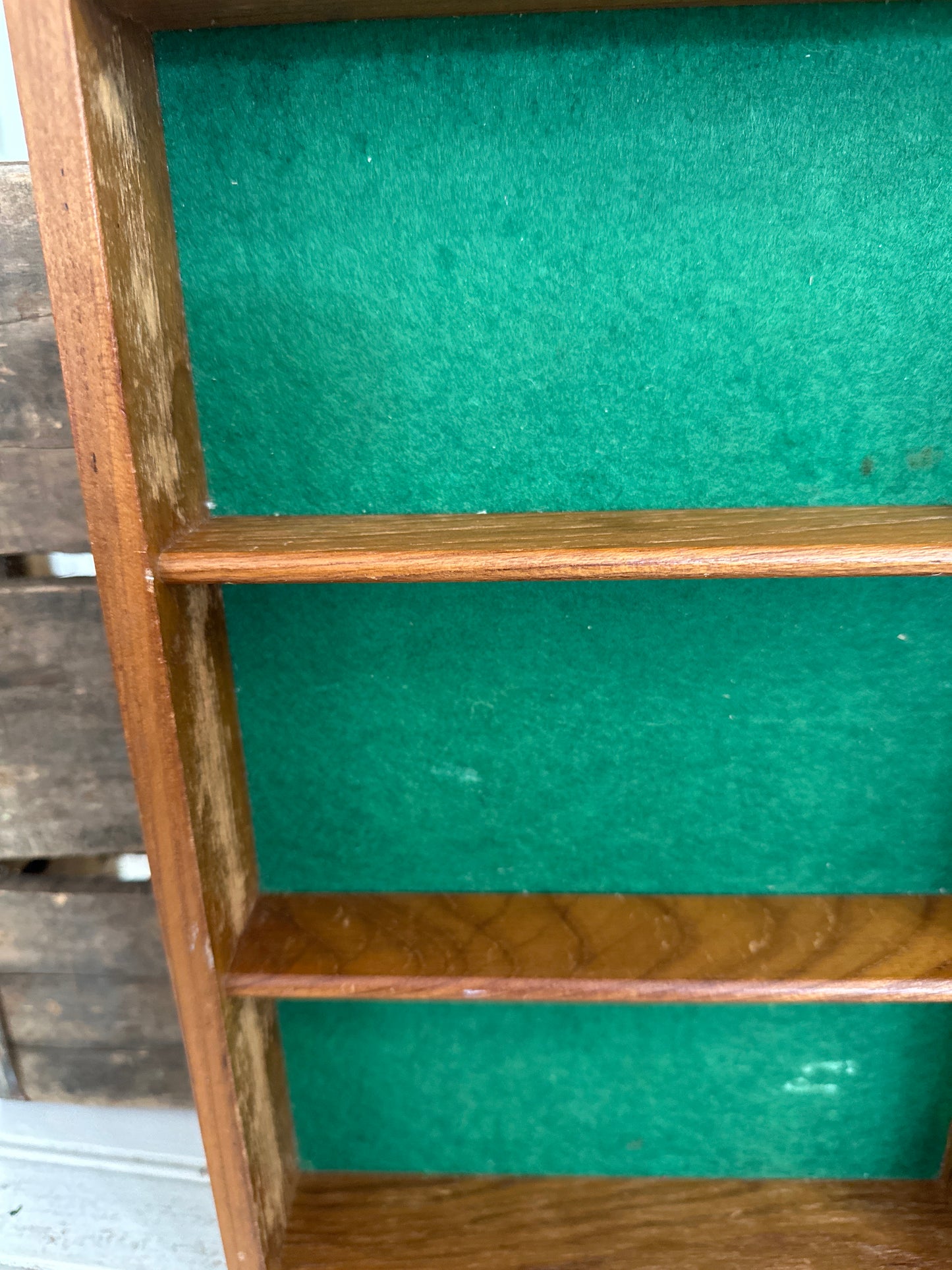 Trinket Shelf/wooden tray