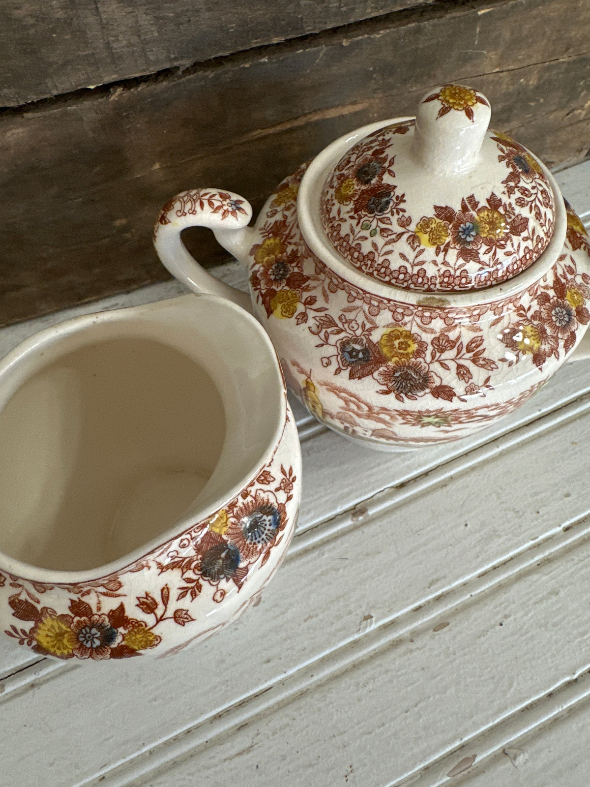 Fred Robert’s Co. sugar & creamer set