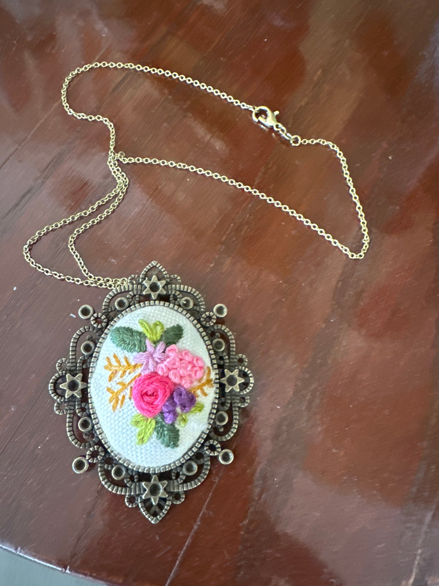 Handcrafted necklace- flower bunch