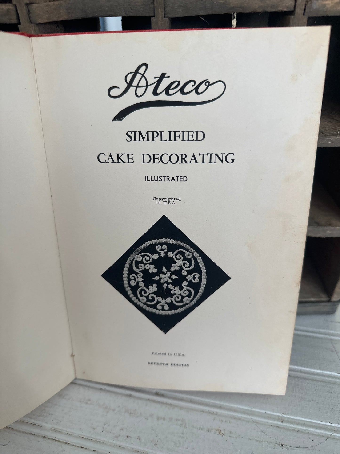 Ateco Simplified Cake Decorating