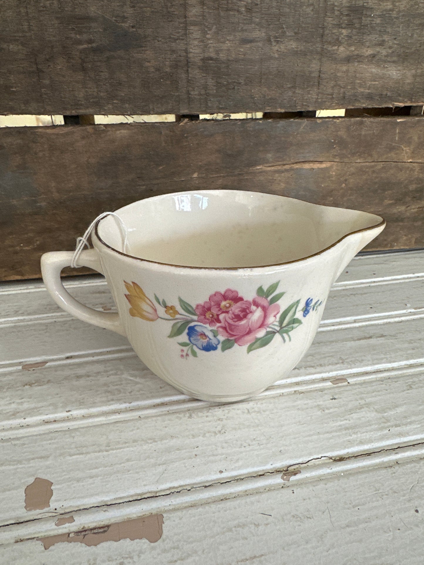 Creamer- floral