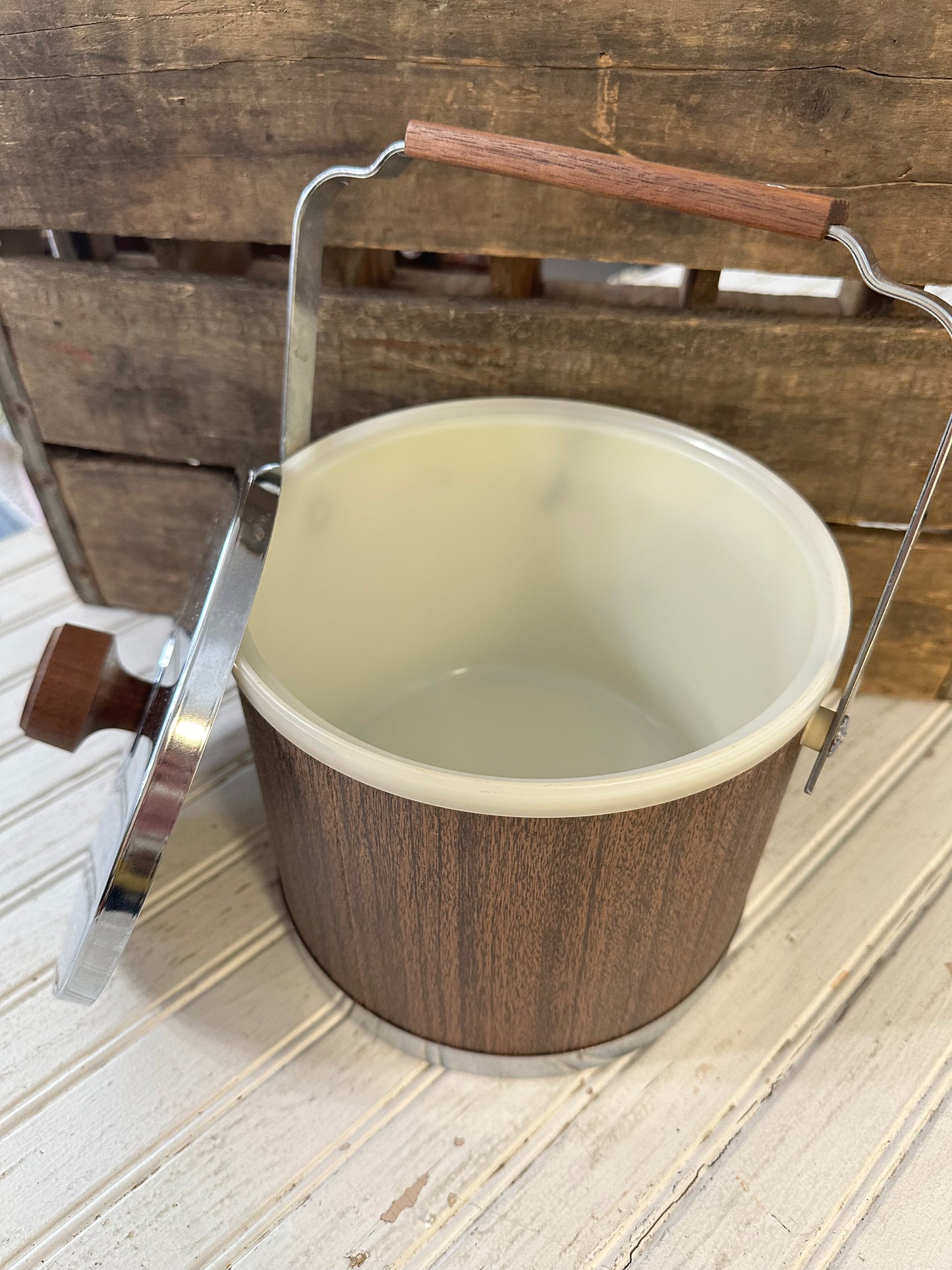 MCM Ice Bucket
